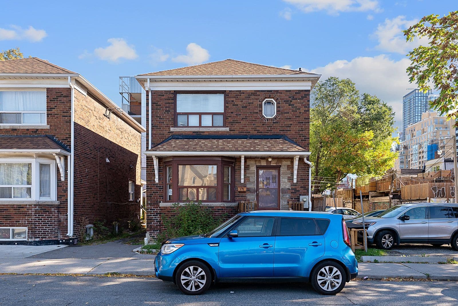 15-17 Augusta Avenue, Toronto C01, ON M5T 2K7