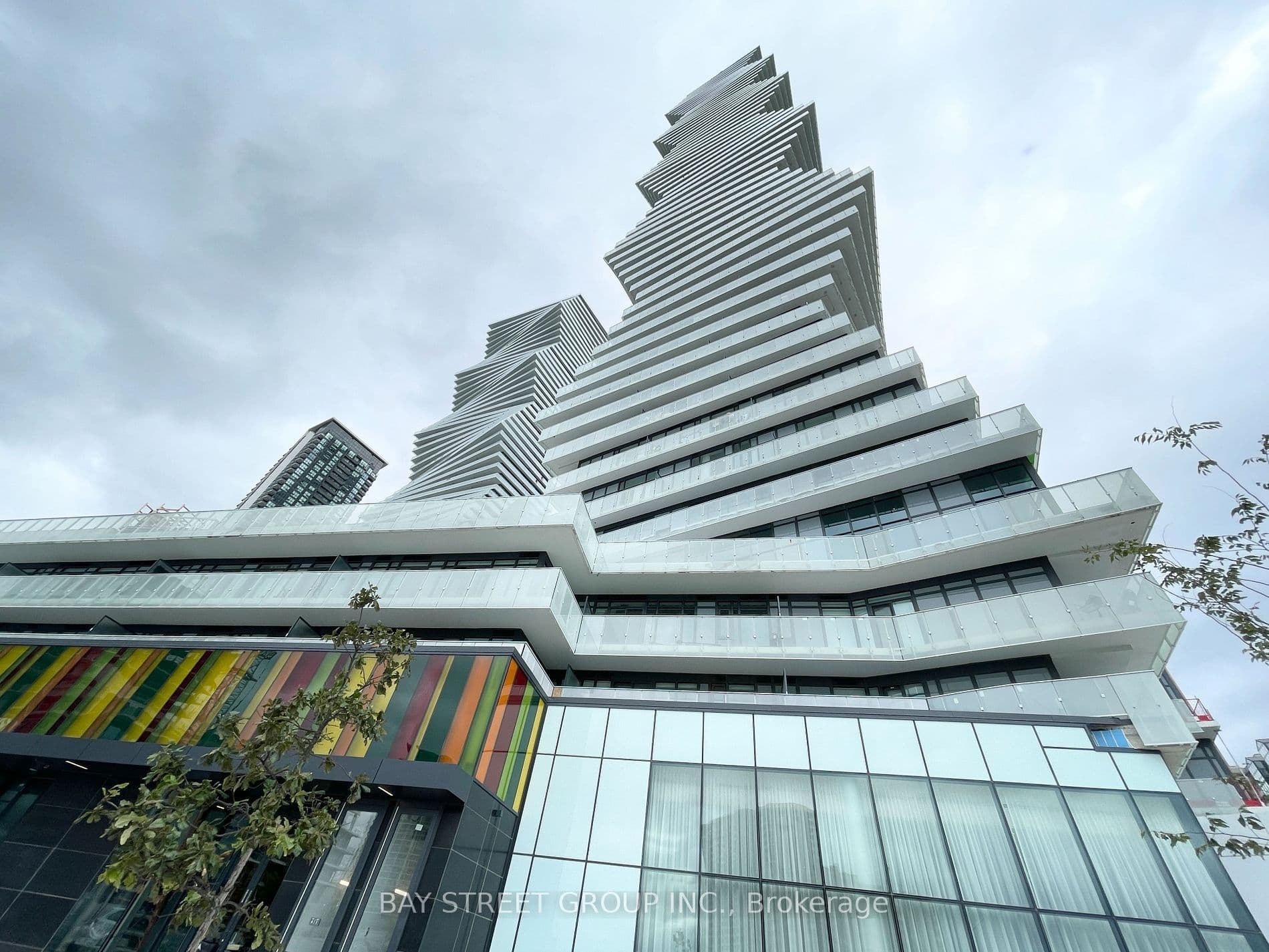 3883 Quartz Road 4604, Mississauga, ON L5B 0M4