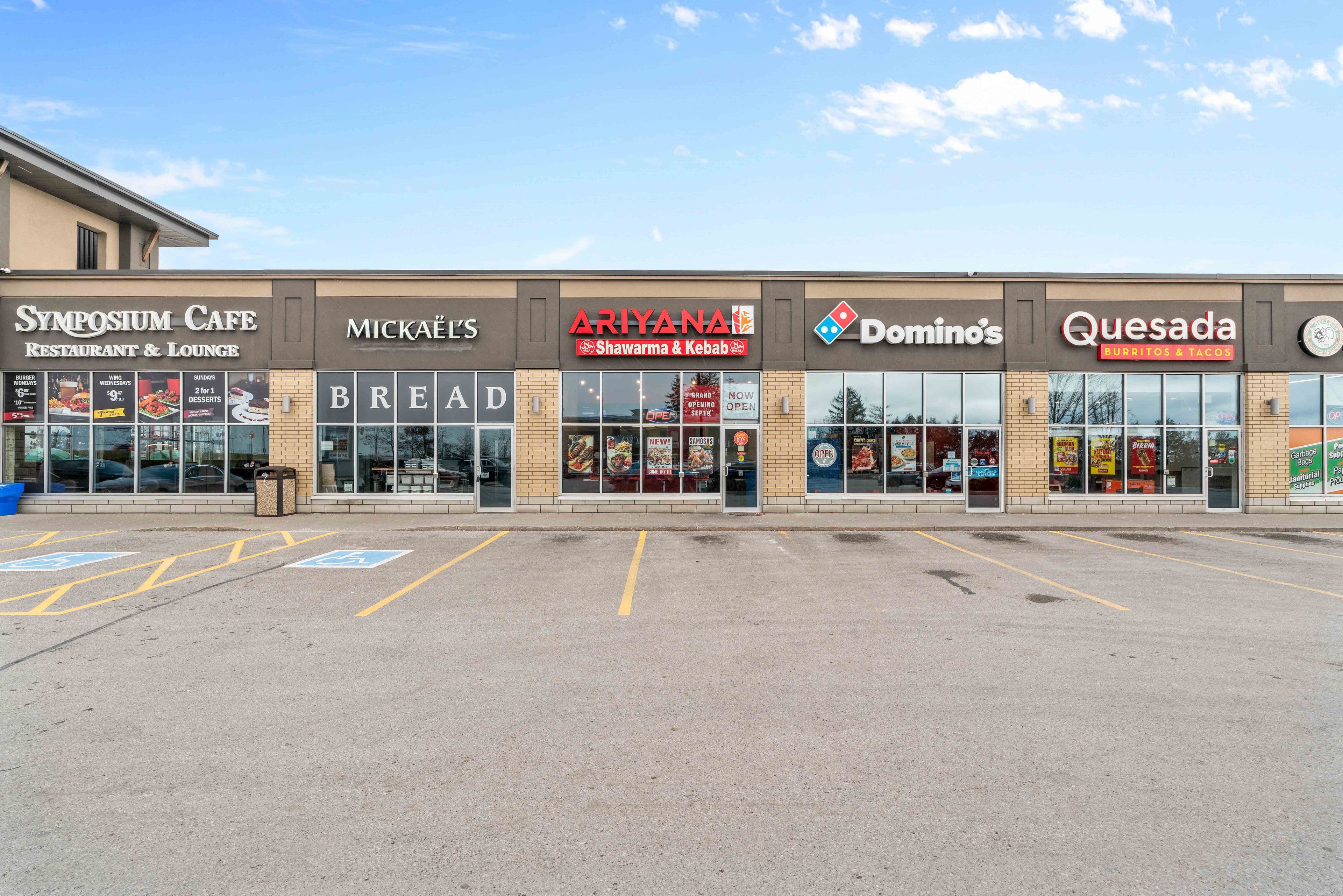 449 Kent Street W, Kawartha Lakes, ON K9V 2Y4