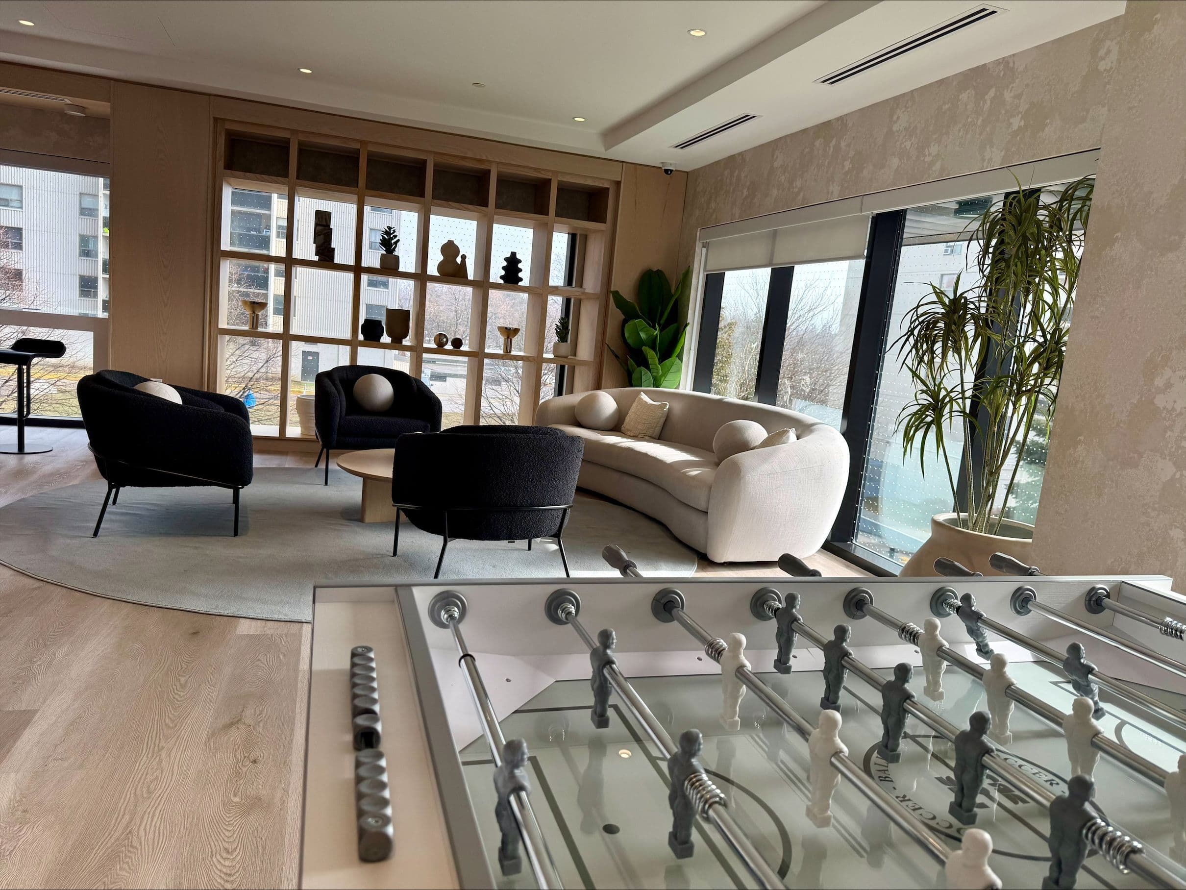 86 DUNDAS Street E 1321, Mississauga, ON L5A 1W4