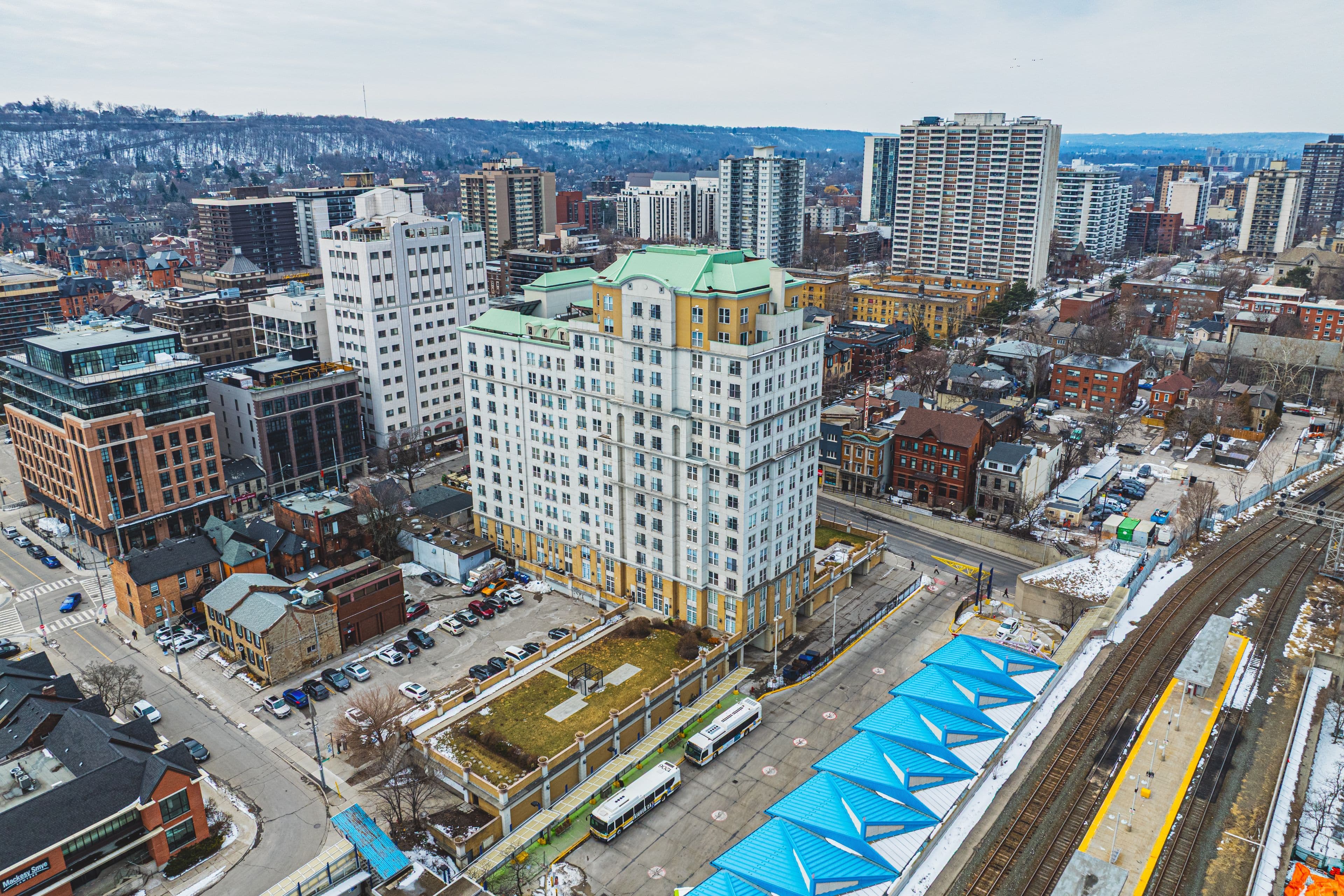 135 James Street S 1401, Hamilton, ON L8P 2Z6