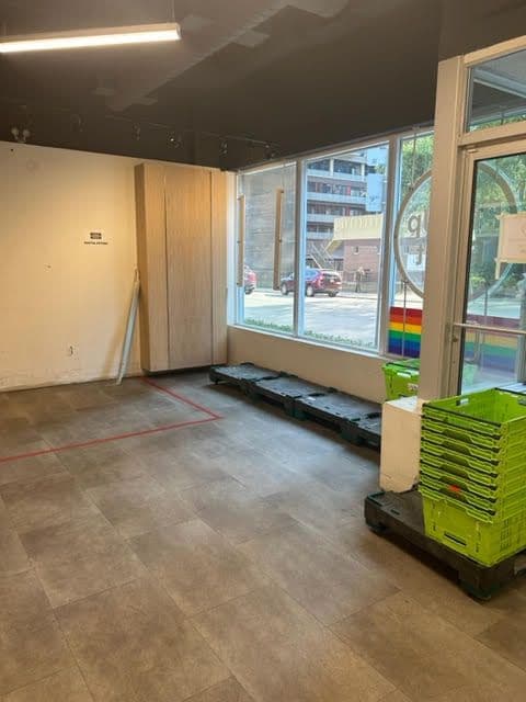 609 Church Street, Toronto C08, ON M4Y 2T3