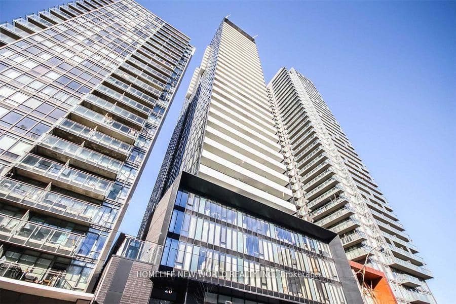 28 Wellesley Street E 2605, Toronto C08, ON M4Y 0C4