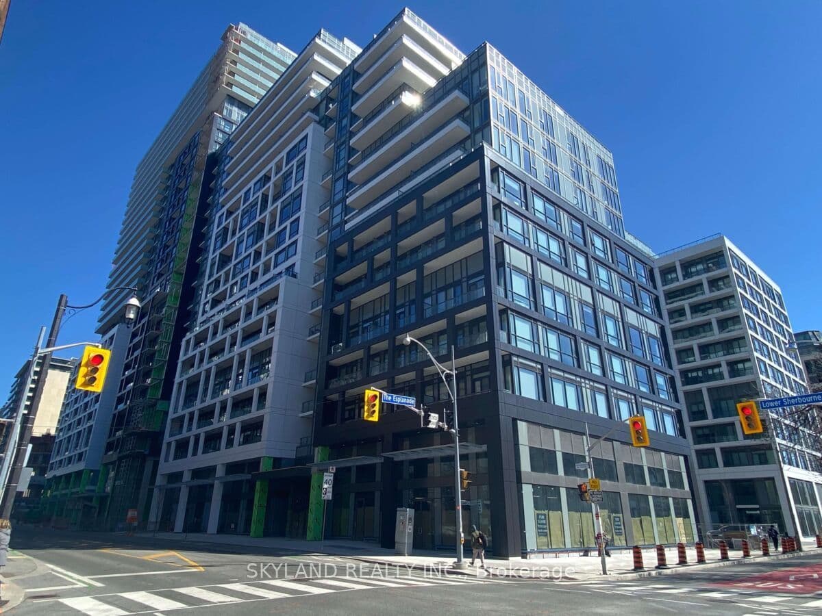 70 Princess Street LPH2901, Toronto C08, ON M5A 0X6