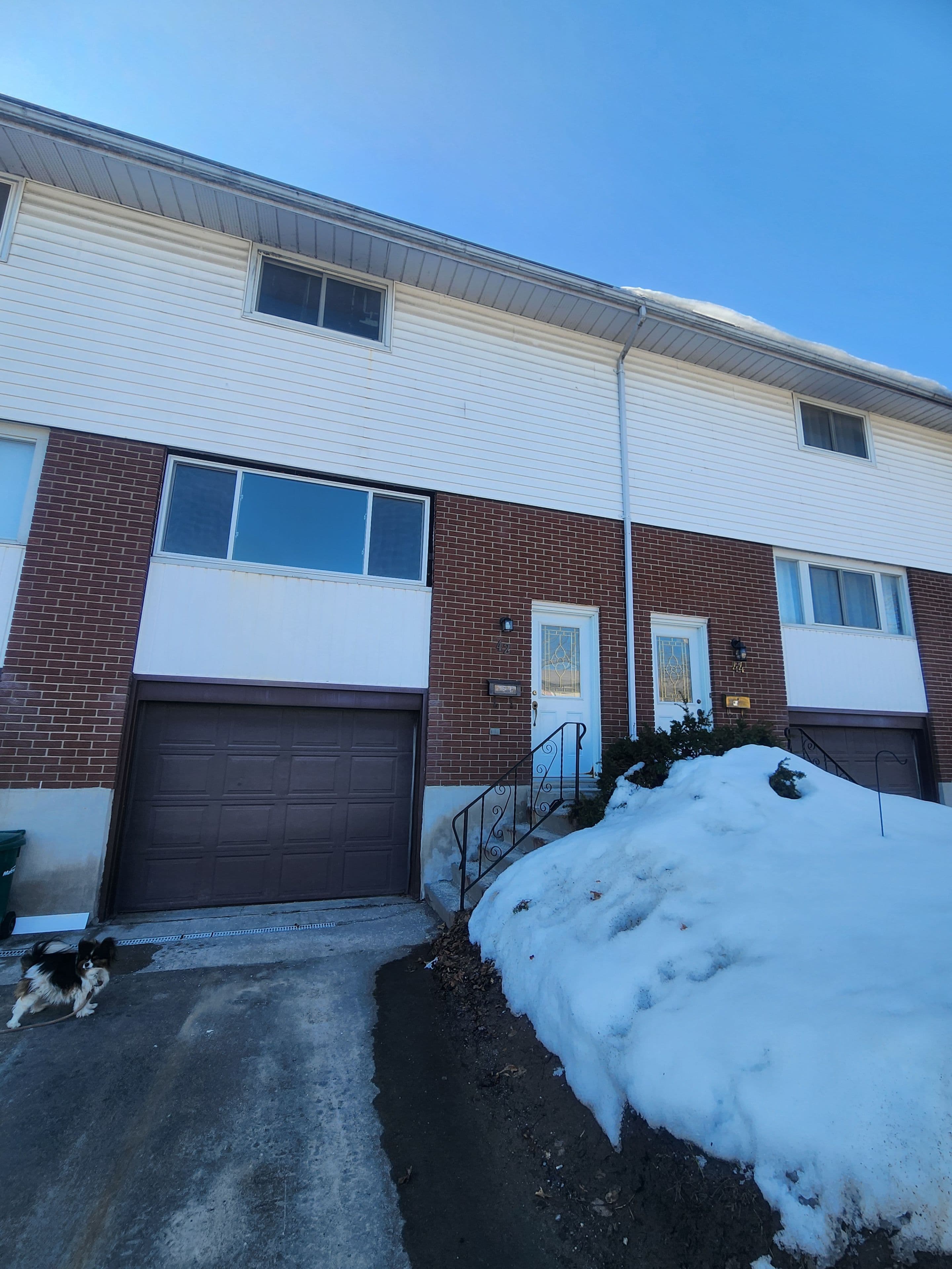 42 O'Hare Street, Belleville, ON K8P 4N1