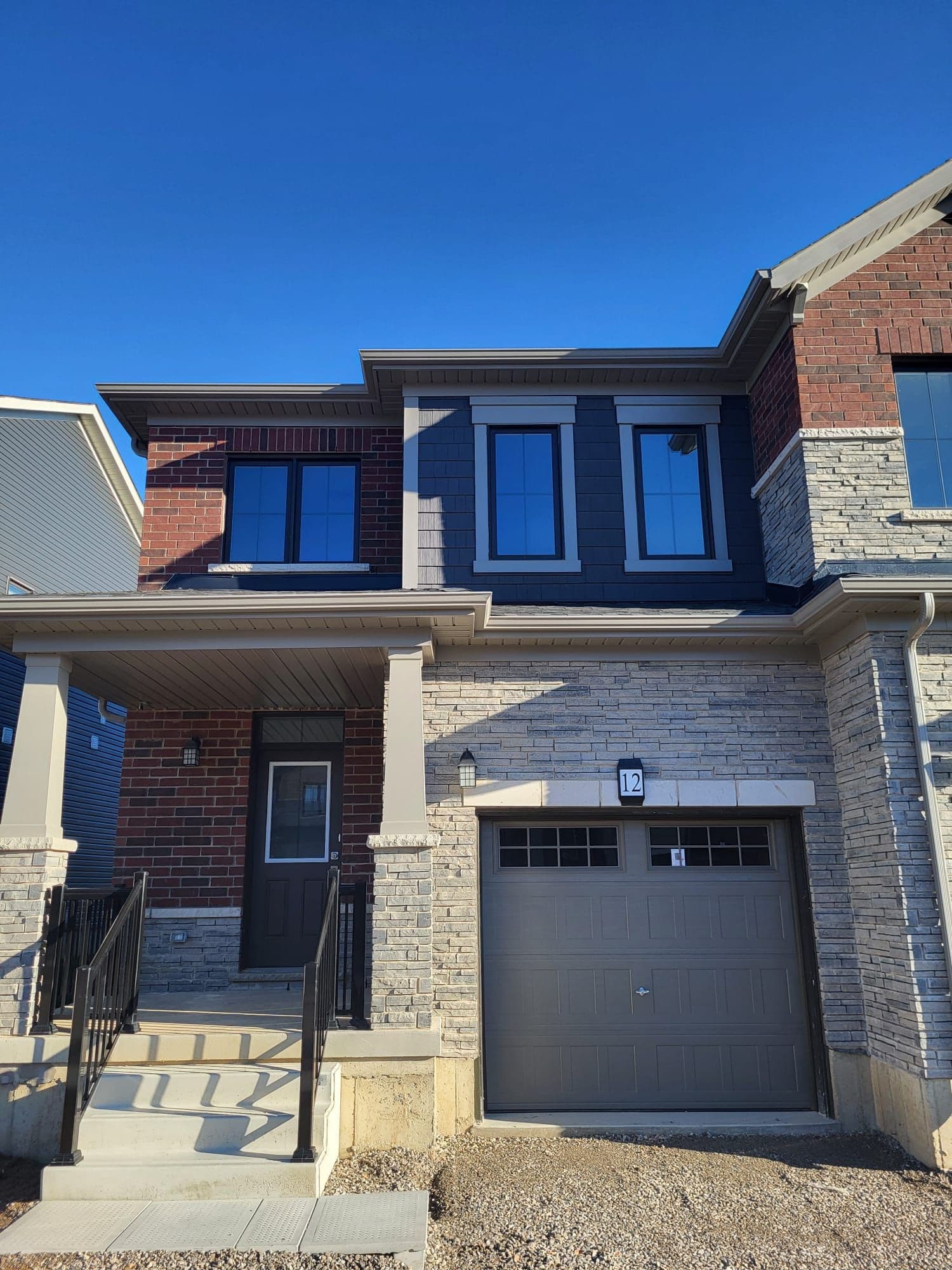 12 Lonsdale Road, Haldimand, ON N3W 0J7