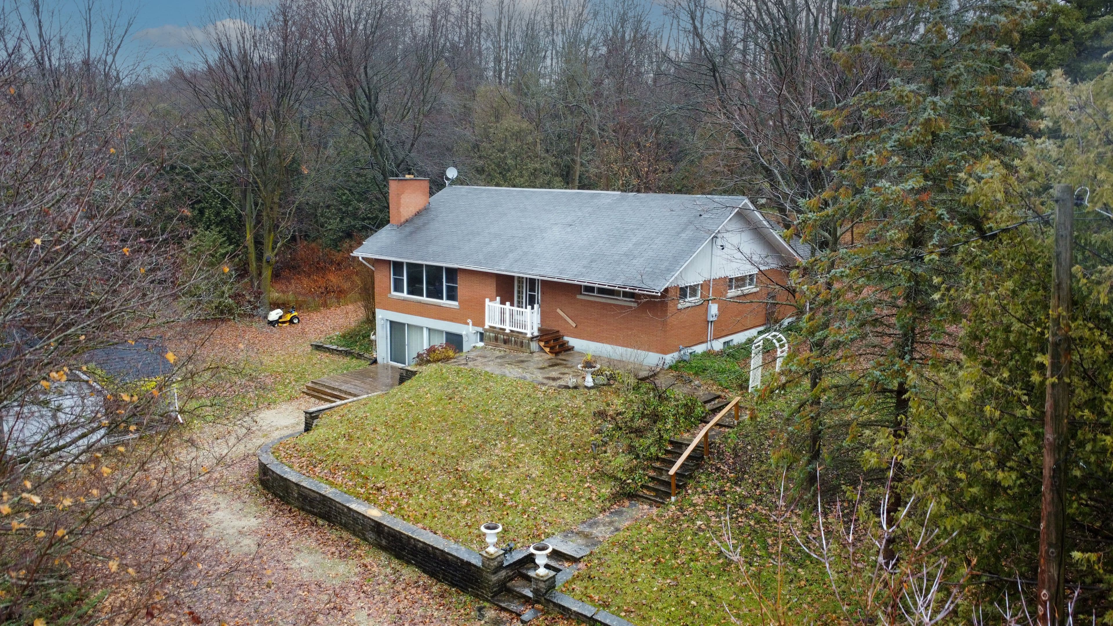 252 Durham Road W, West Grey, ON N0G 1R0