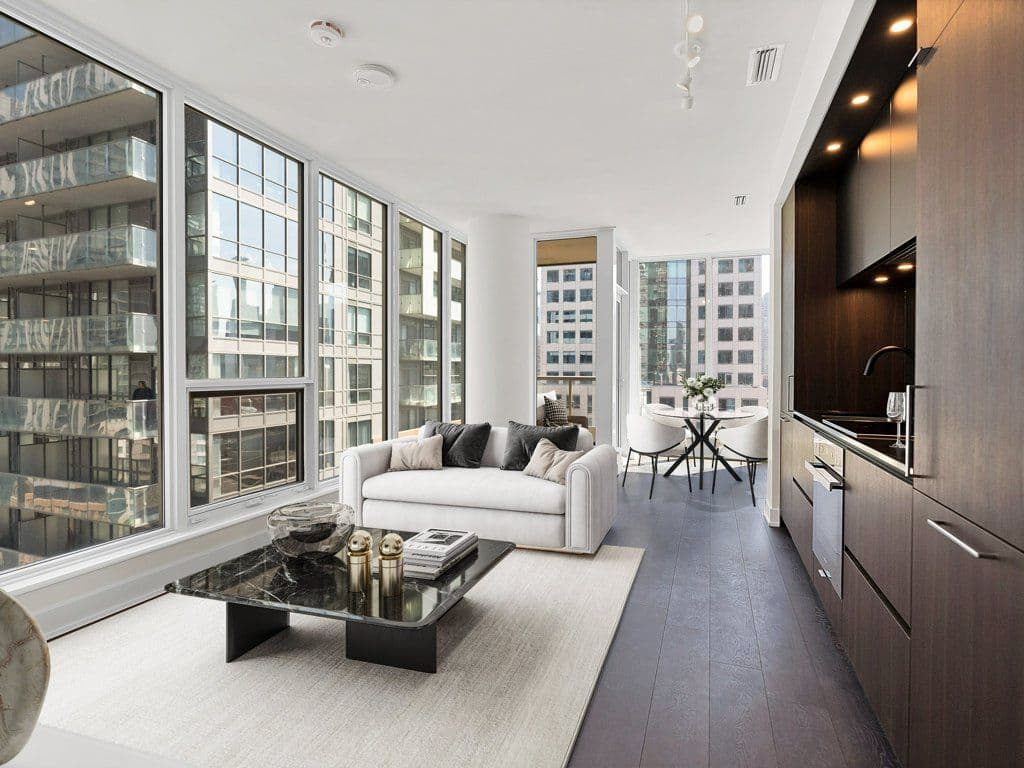 15 Mercer Street 2206, Toronto C01, ON M5V 1H2