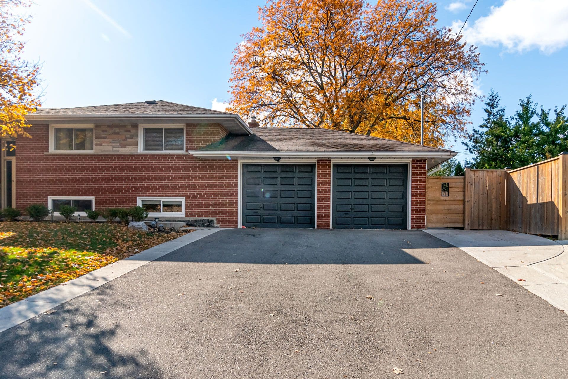 71 Daleside Crescent Bsmt, Toronto C13, ON M4A 2H7