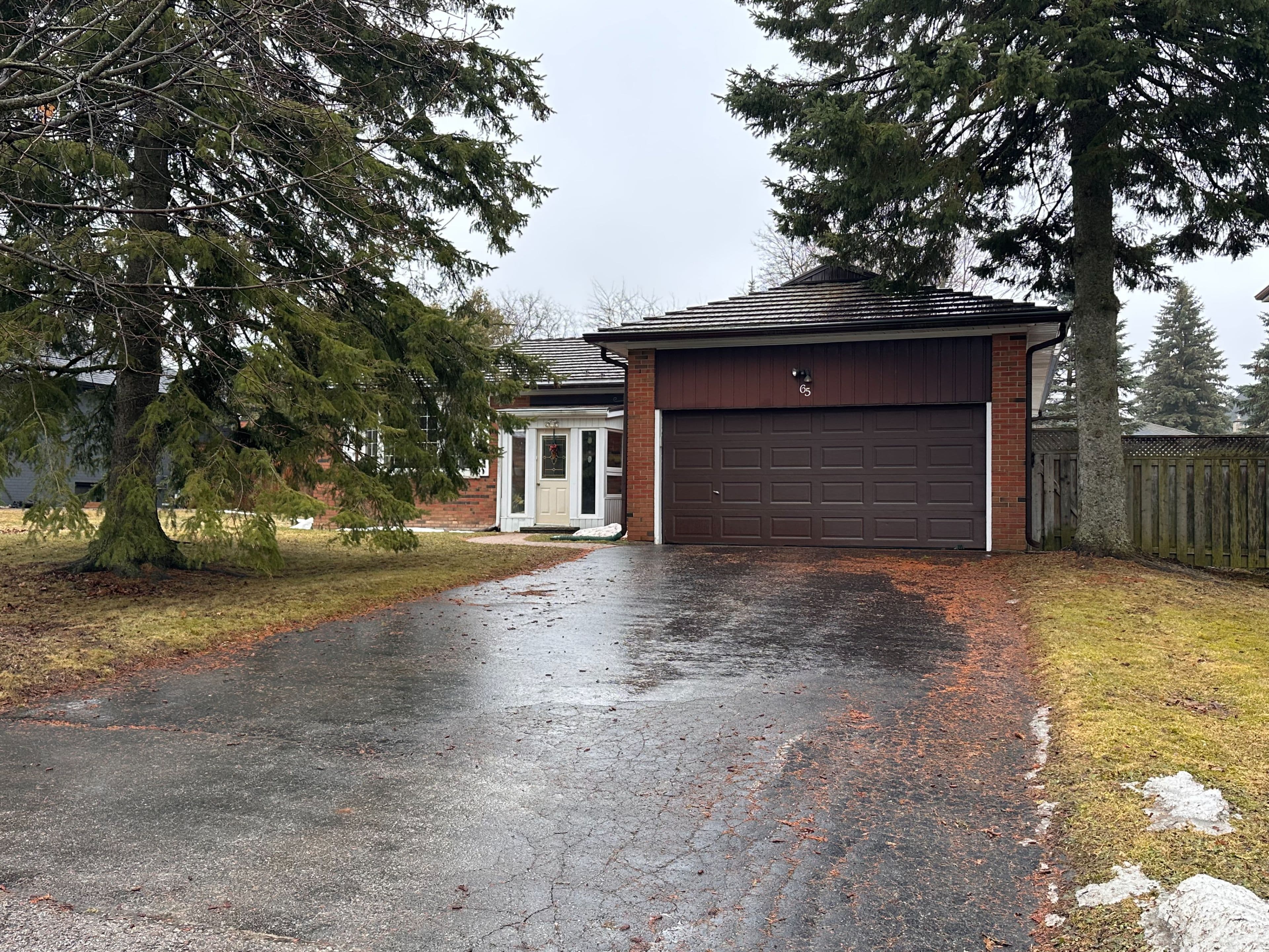 65 Norman Drive, King, ON L7B 1J2