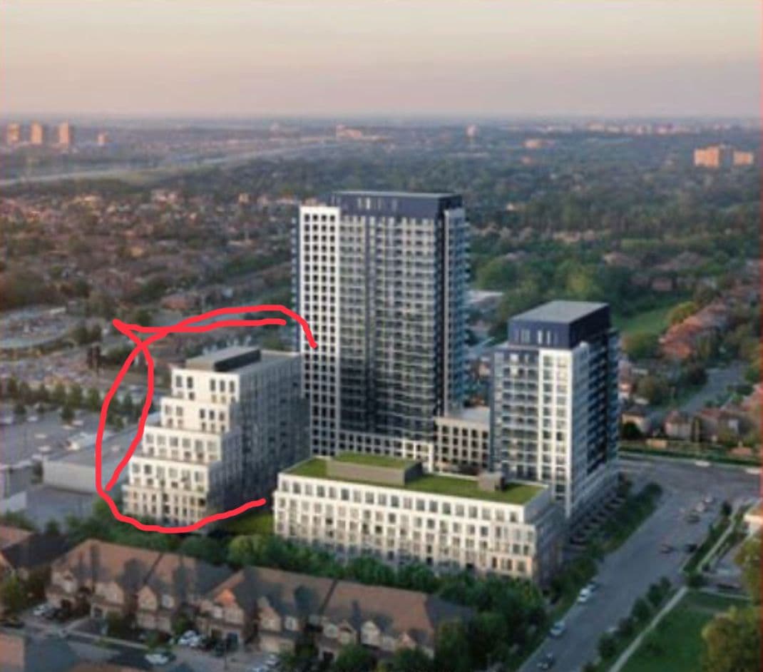 8 Beverley Glen Boulevard 902, Vaughan, ON L4J 0L5