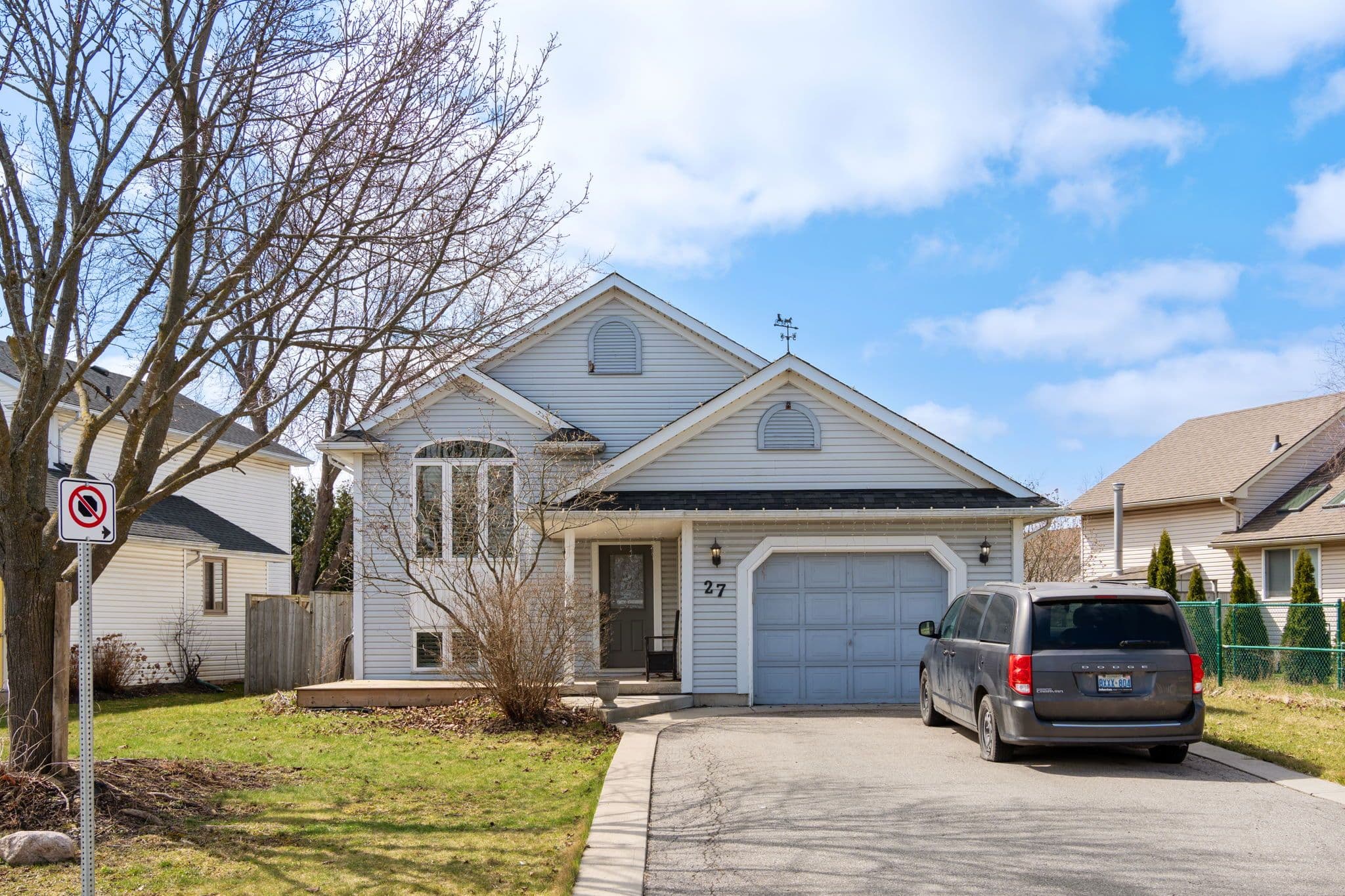 27 Morgan Drive, Haldimand, ON N3W 1H6