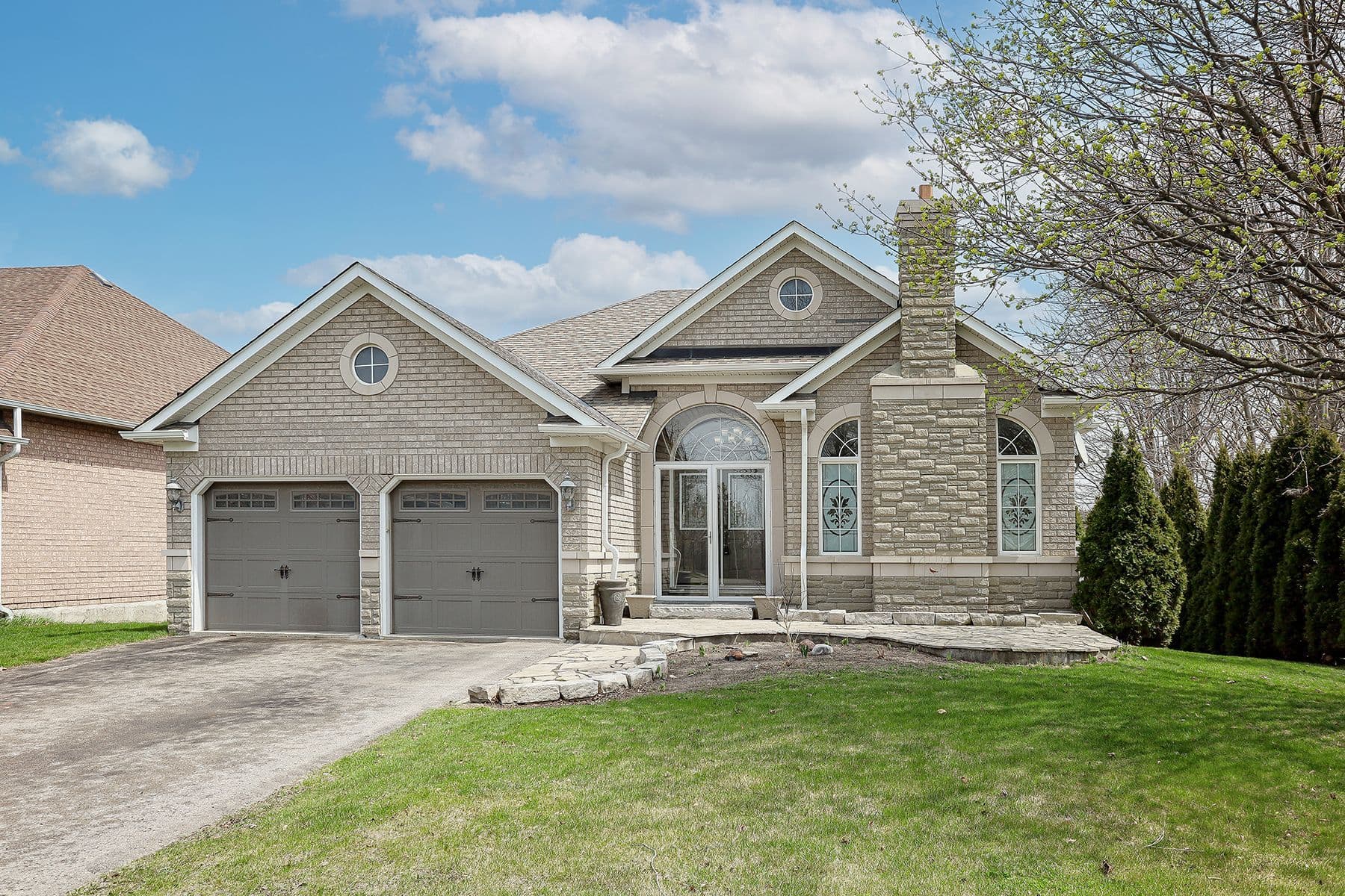 57 Kimberly Drive, Whitby, ON L1M 1K5
