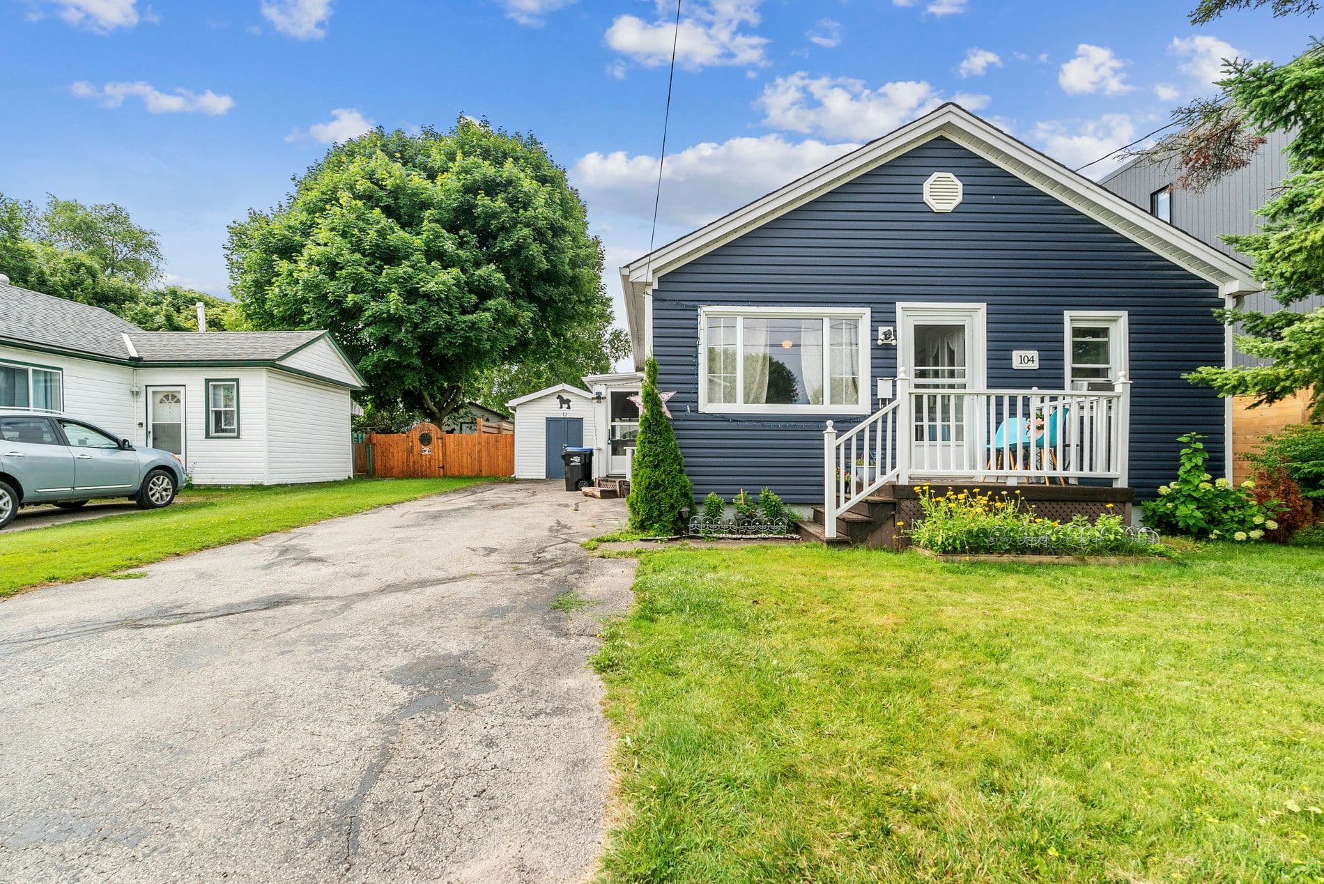 104 Rodney Street, Collingwood, ON L9Y 1E1