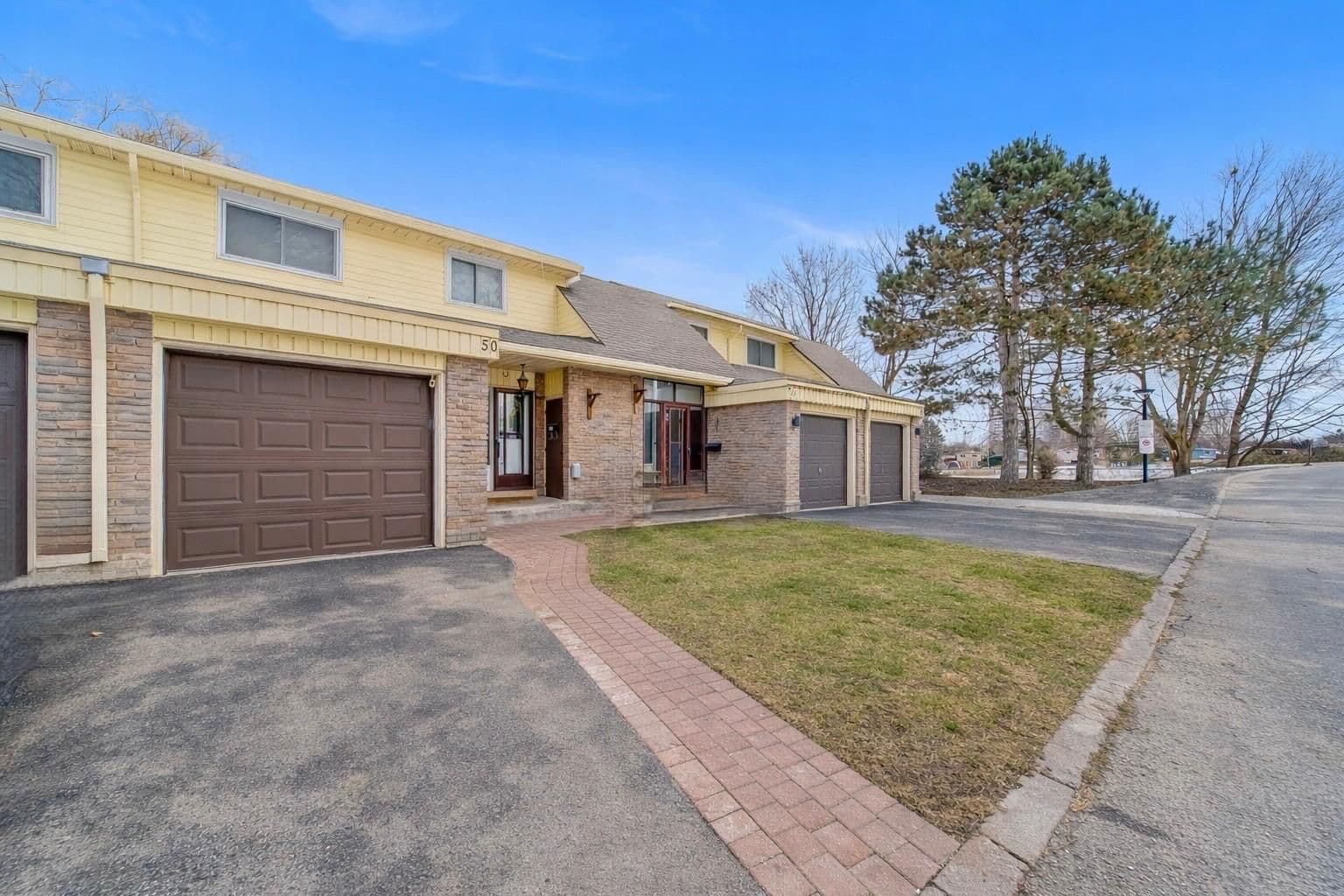 351 Military Trail 50, Toronto E09, ON M1E 4E5