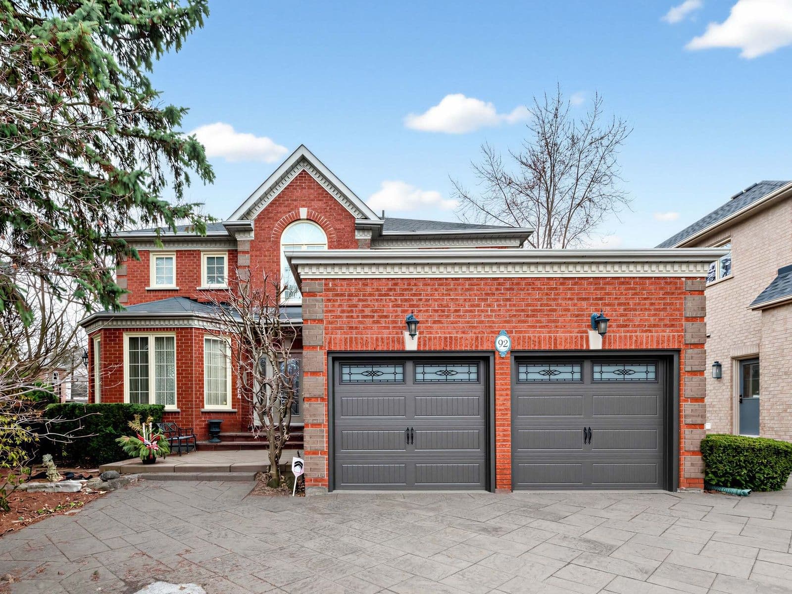 92 Braeside Square, Markham, ON L3R 0A5