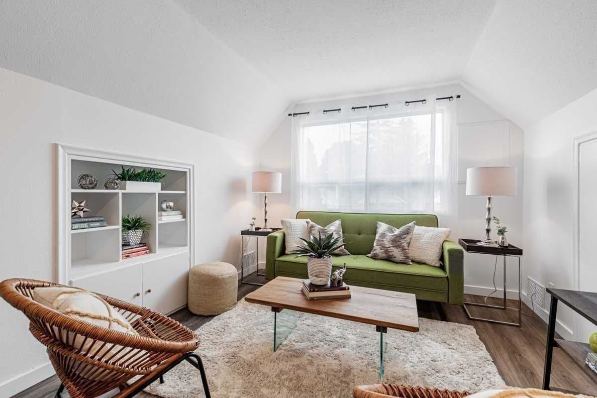 179 Clonmore Drive Upper, Toronto E06, ON M1N 1Y2