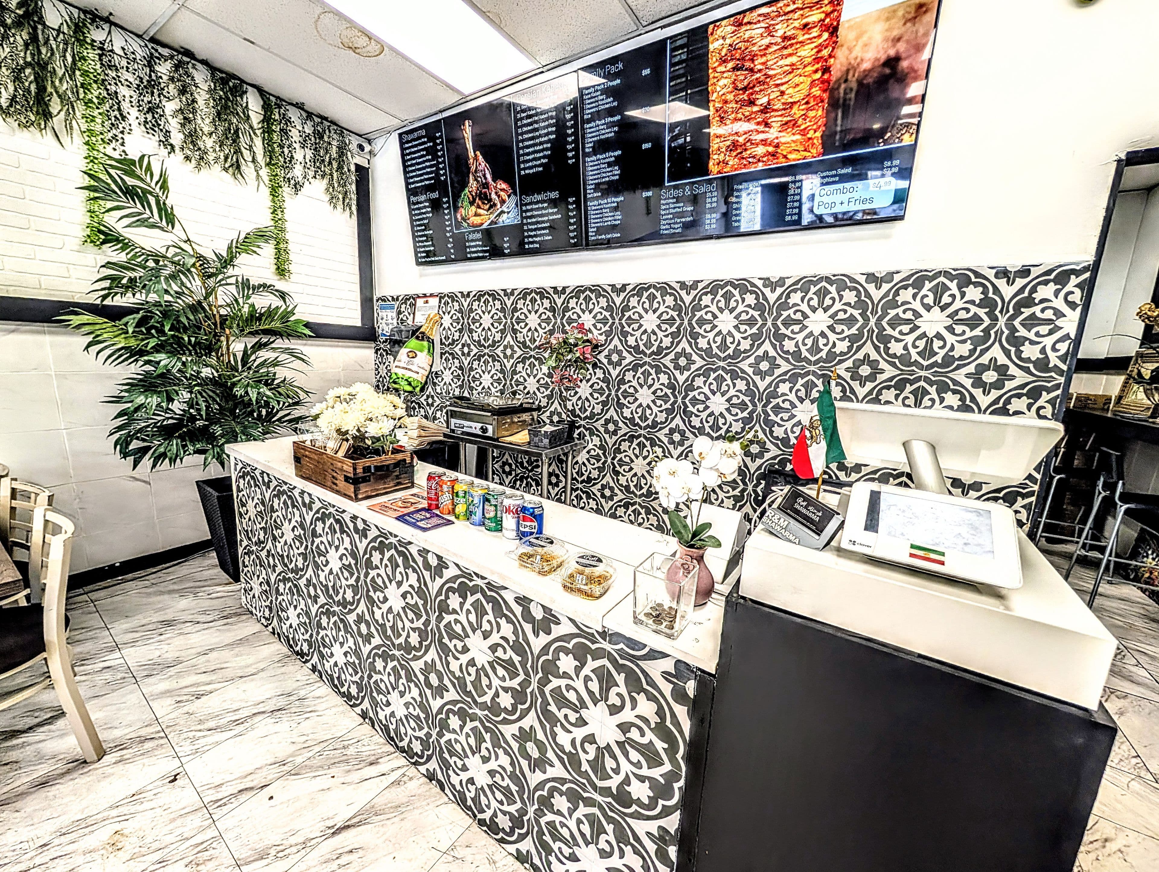 559 STEVEN Court, Newmarket, ON L3Y 6Z3