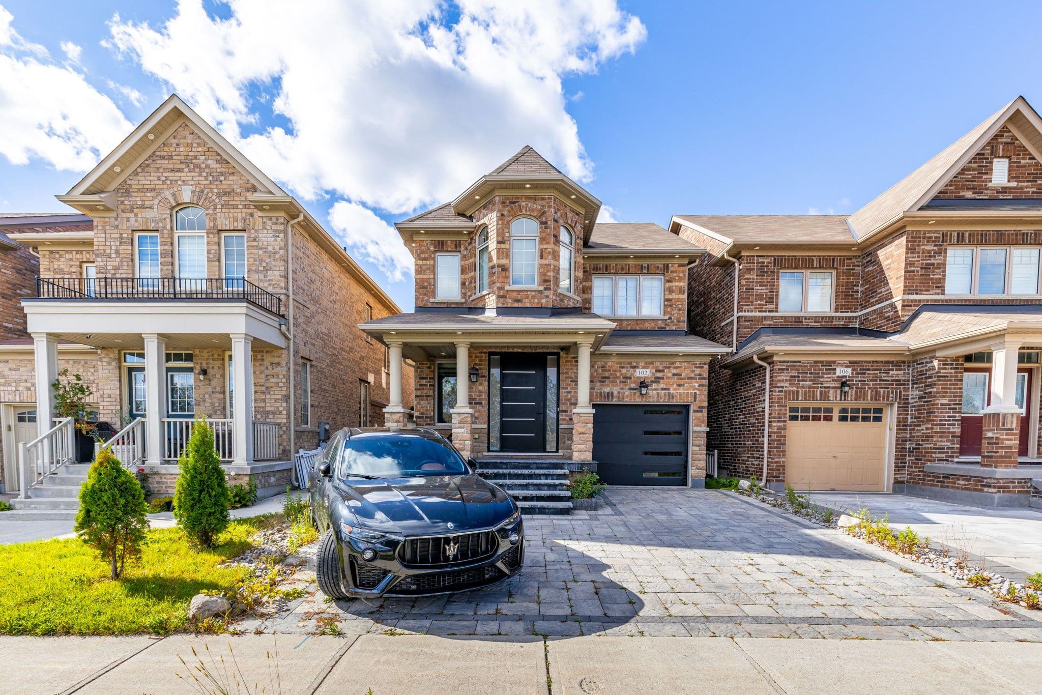 102 MACTIER Drive, Vaughan, ON L4H 4T9