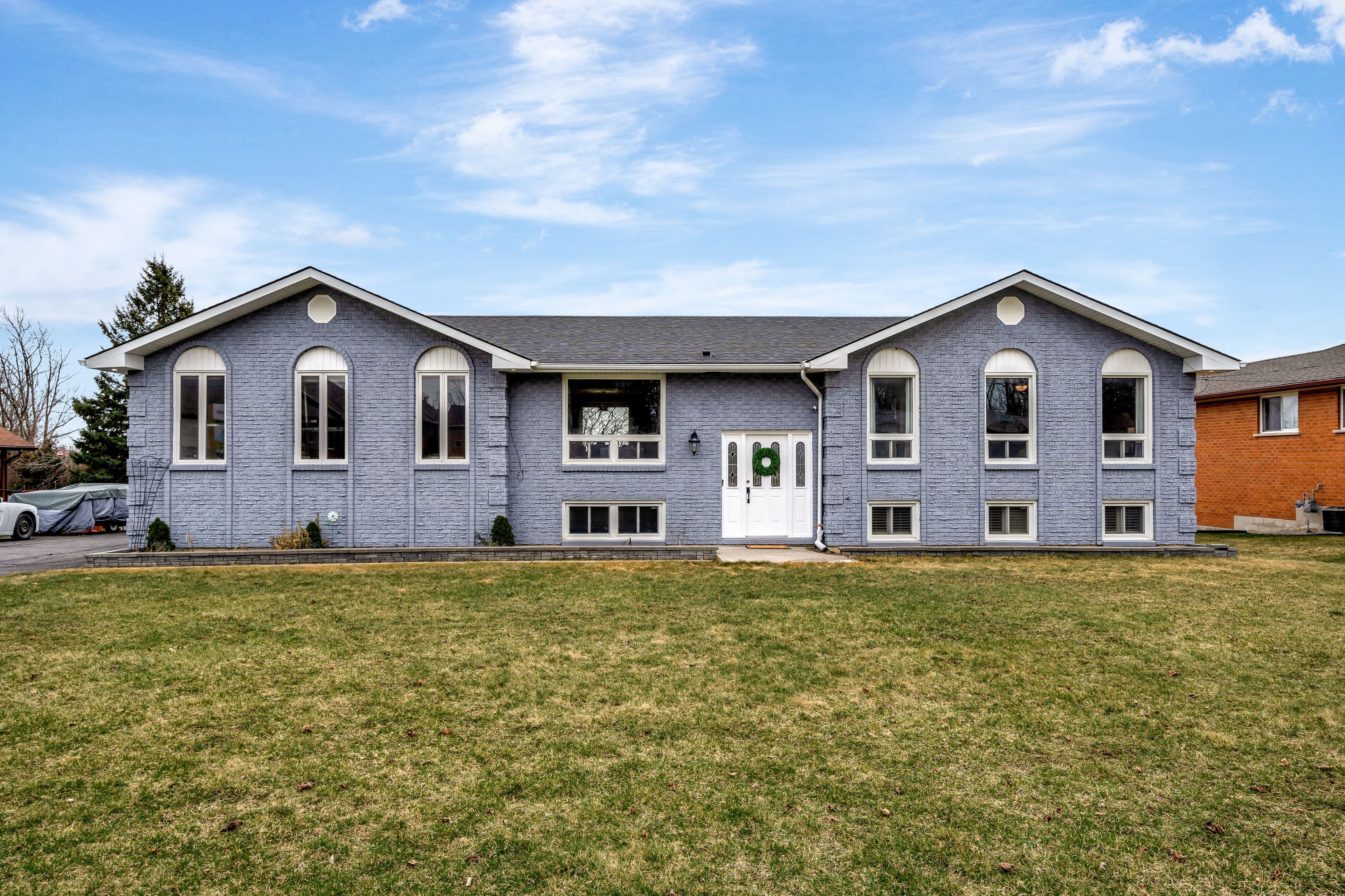 94 Cloverleaf Drive, Belleville, ON K8N 4Z5