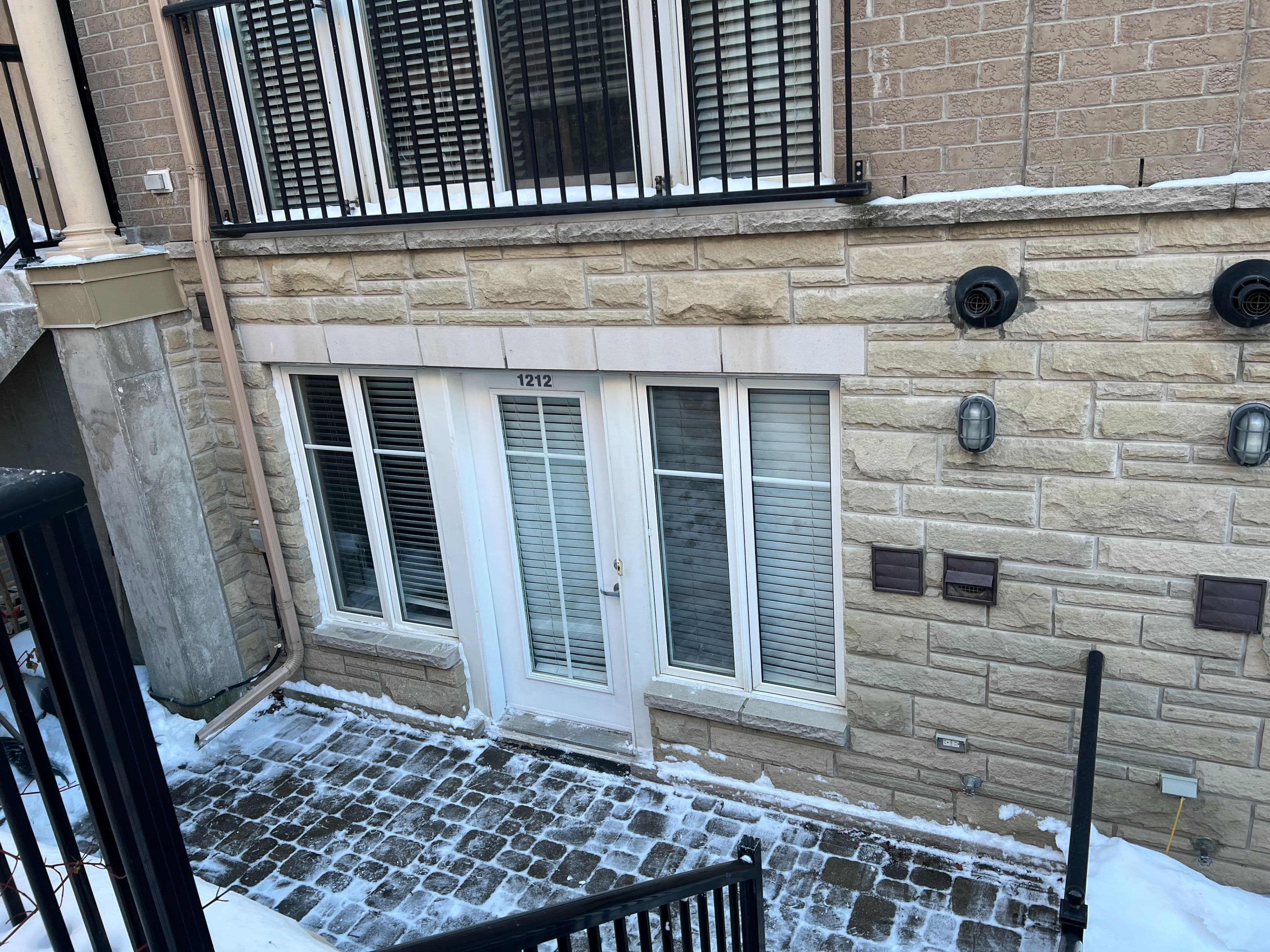 21 Pirandello Street 1212, Toronto C01, ON M6K 3P4