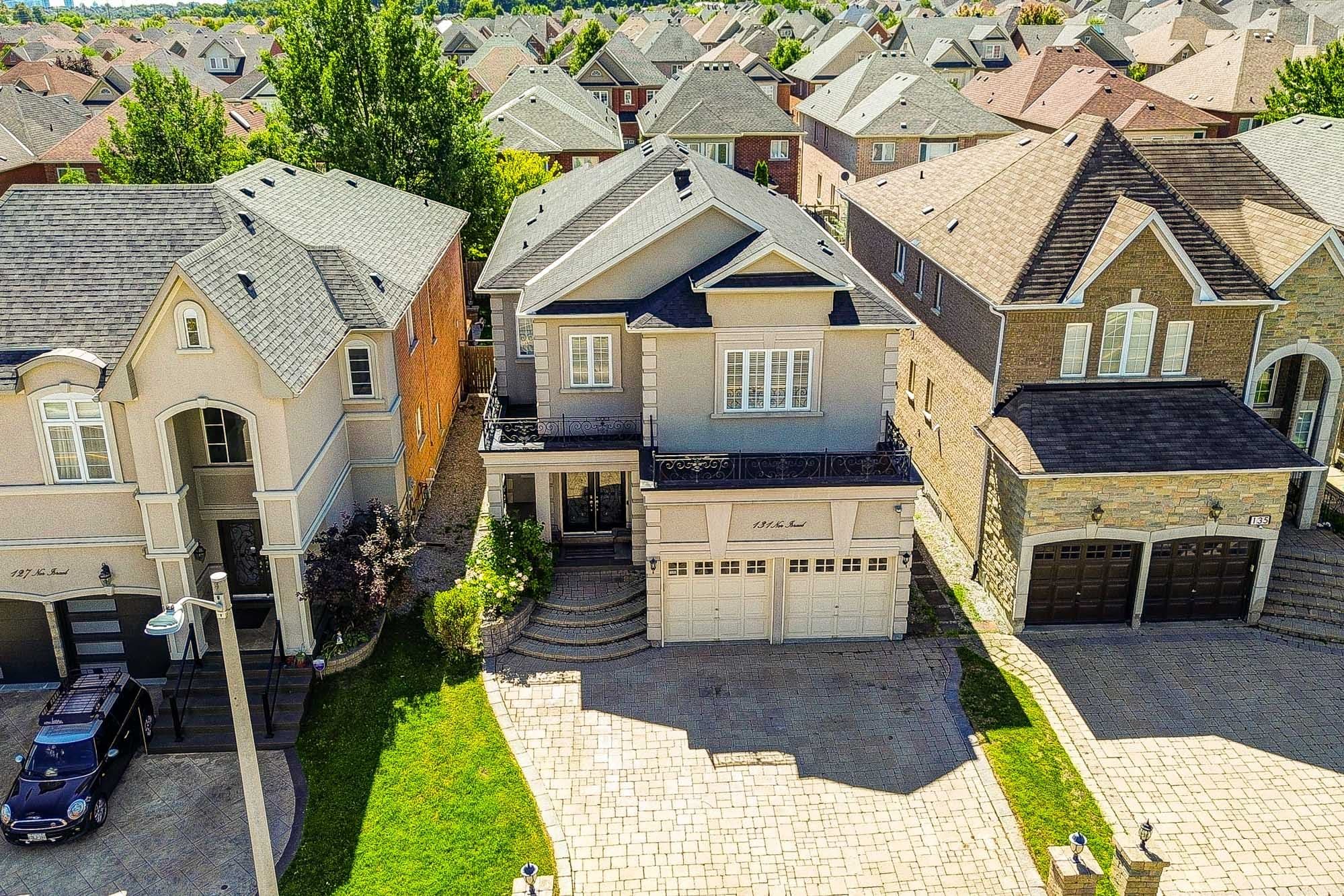 131 Ner Israel Drive, Vaughan, ON L4J 9L1