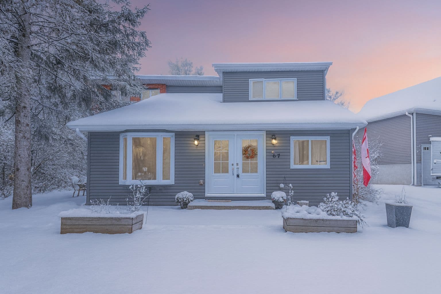 67 Constance Boulevard, Wasaga Beach, ON L9Z 2Y3