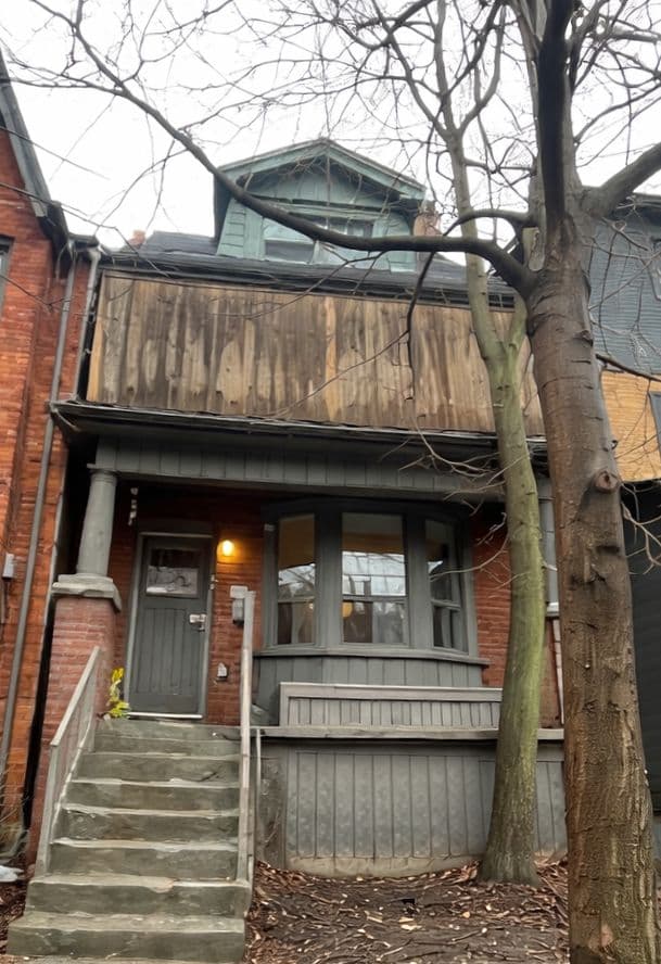 53 Claremont Street 1, Toronto C01, ON M6J 2M7