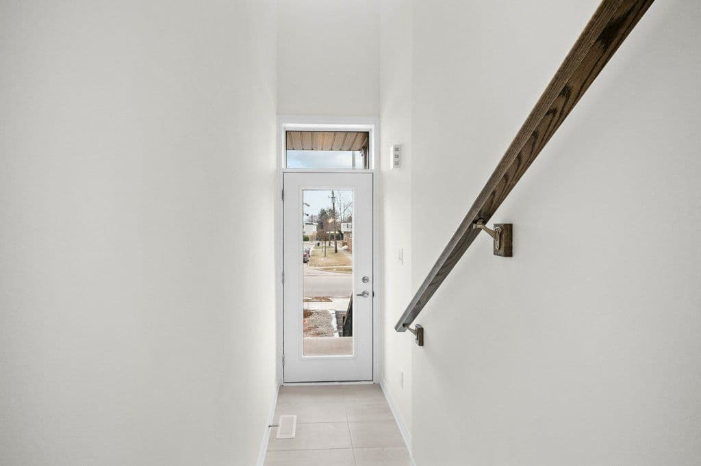 15B Bingham Road, Hamilton, ON L8H 0B5