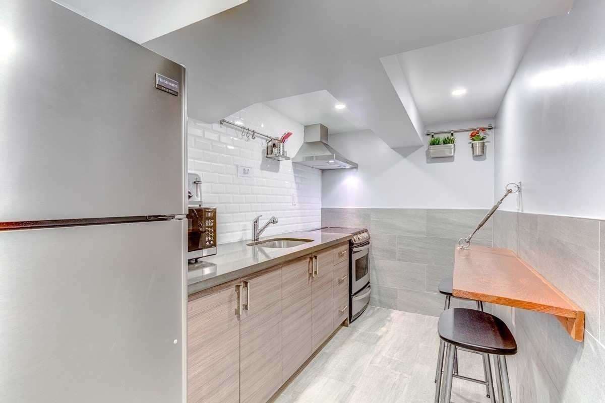 394 Kane Avenue Lower, Toronto W03, ON M6M 3P4