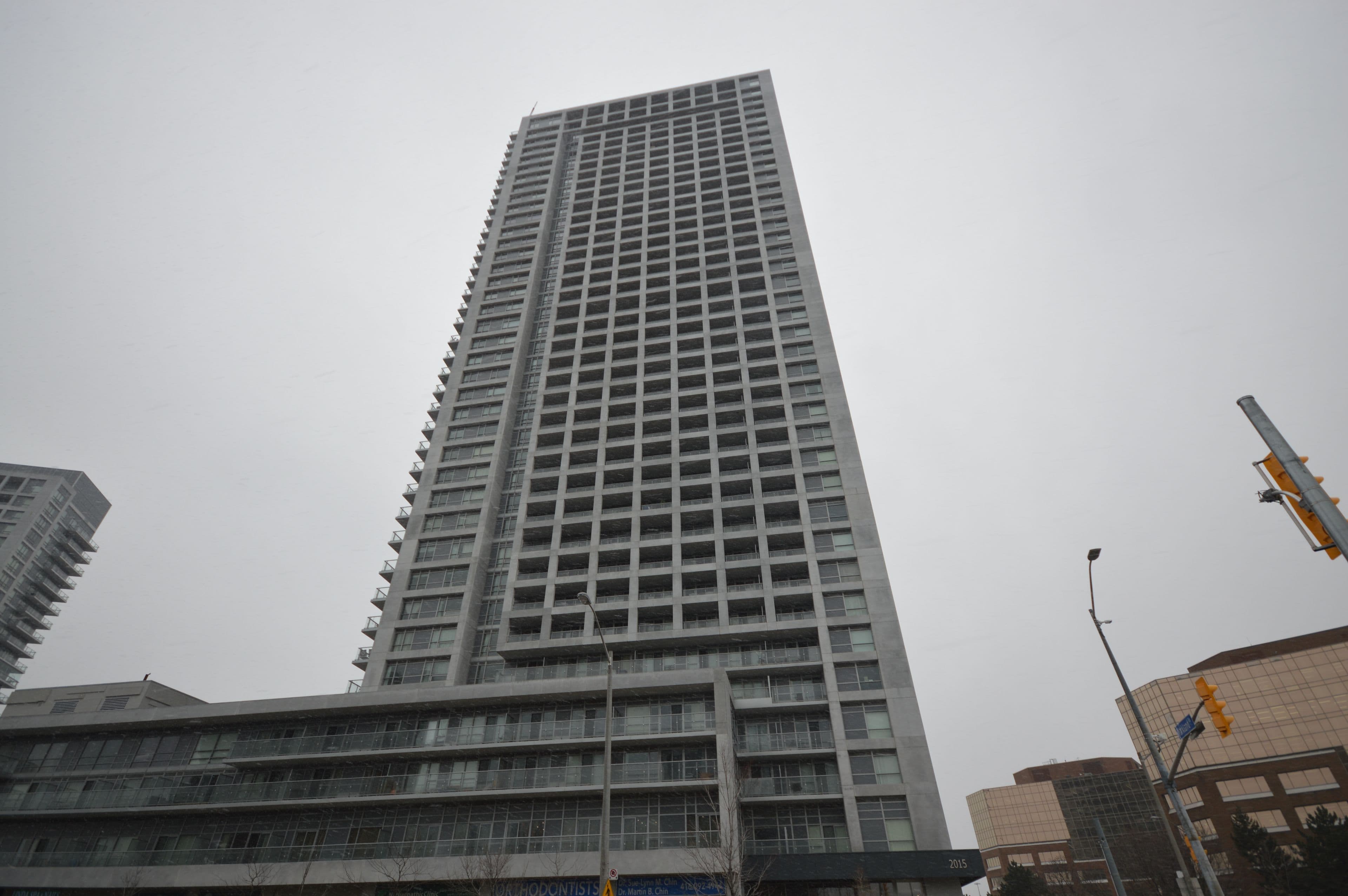 2015 Sheppard Avenue E LPH07, Toronto C15, ON M2J 0B3