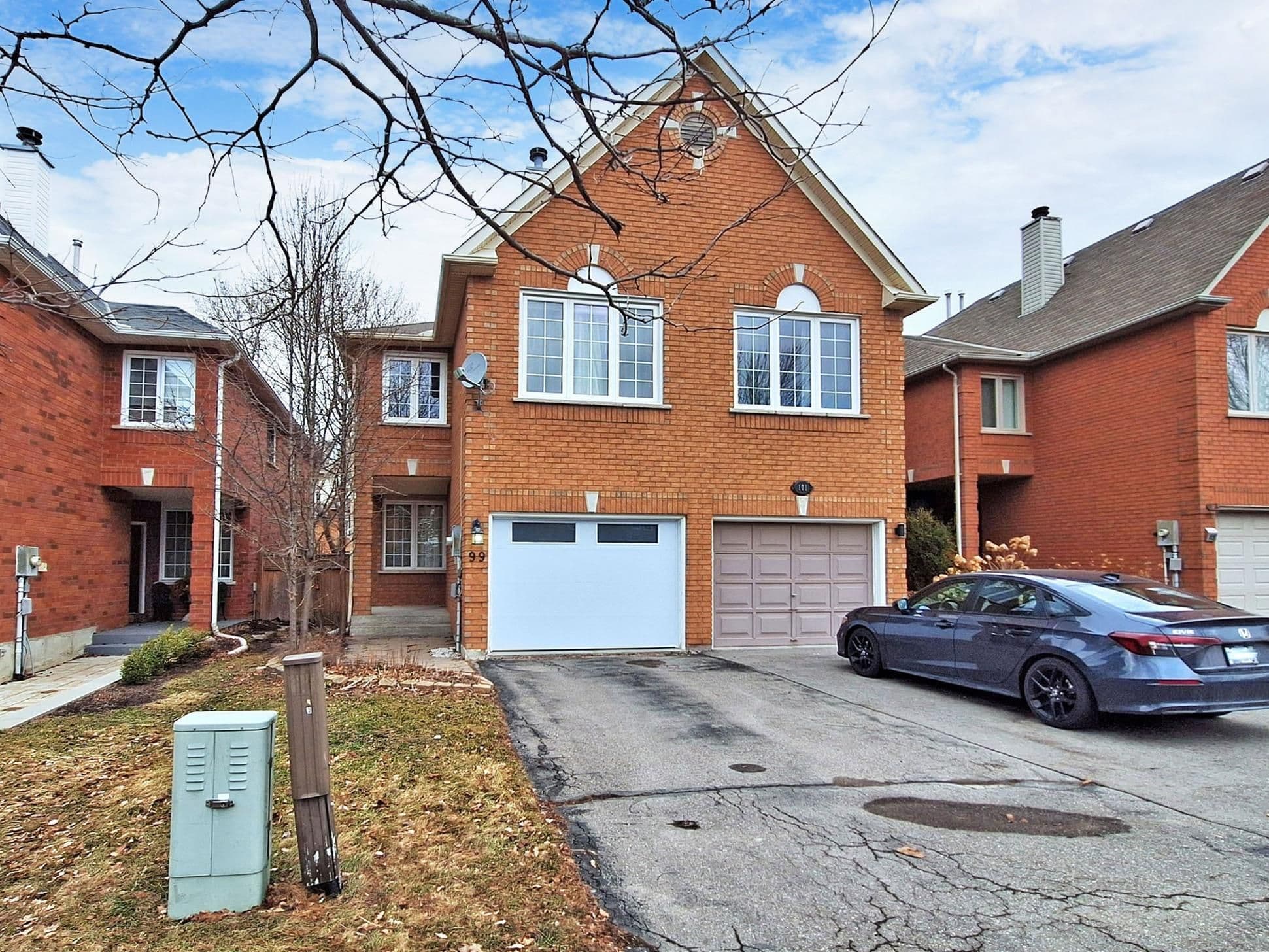 99 Widdifield Avenue, Newmarket, ON L3X 1Z3