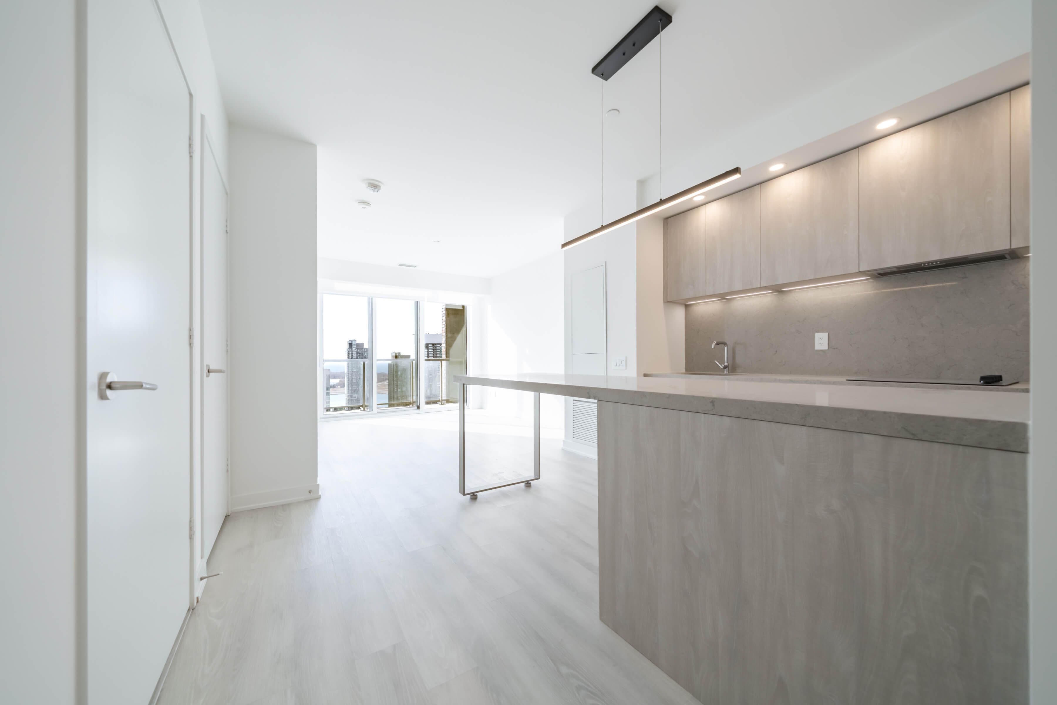 57 Spadina Avenue 3304, Toronto C01, ON M5V 0T9