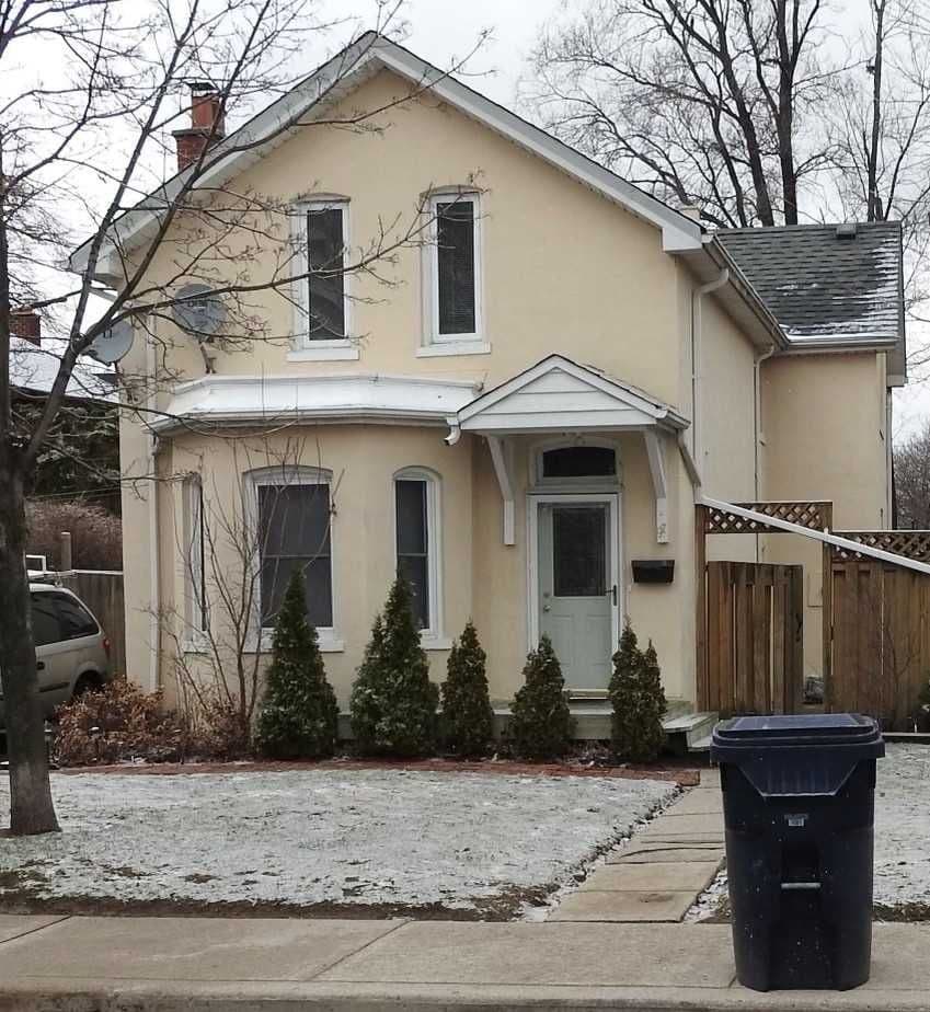 97 Rosemount Avenue 3, Toronto W04, ON M9N 3B6