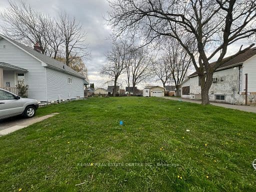 4346 Third Avenue, Niagara Falls, ON L2E 4K6