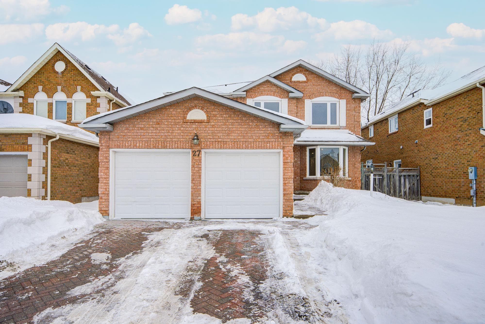27 Corby Road, Markham, ON L3R 8M8