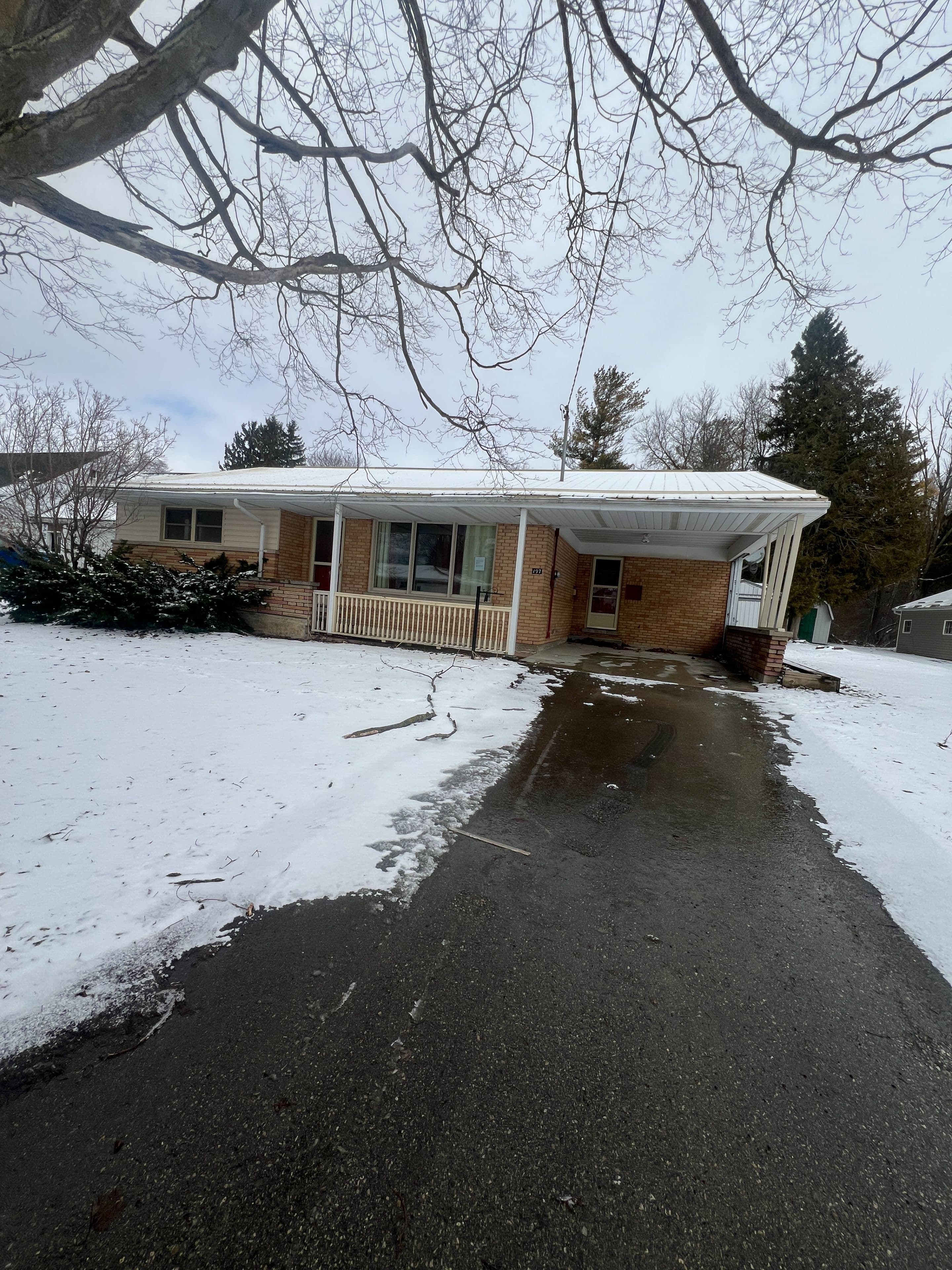 197 King Street S, Minto, ON N0G 1Z0