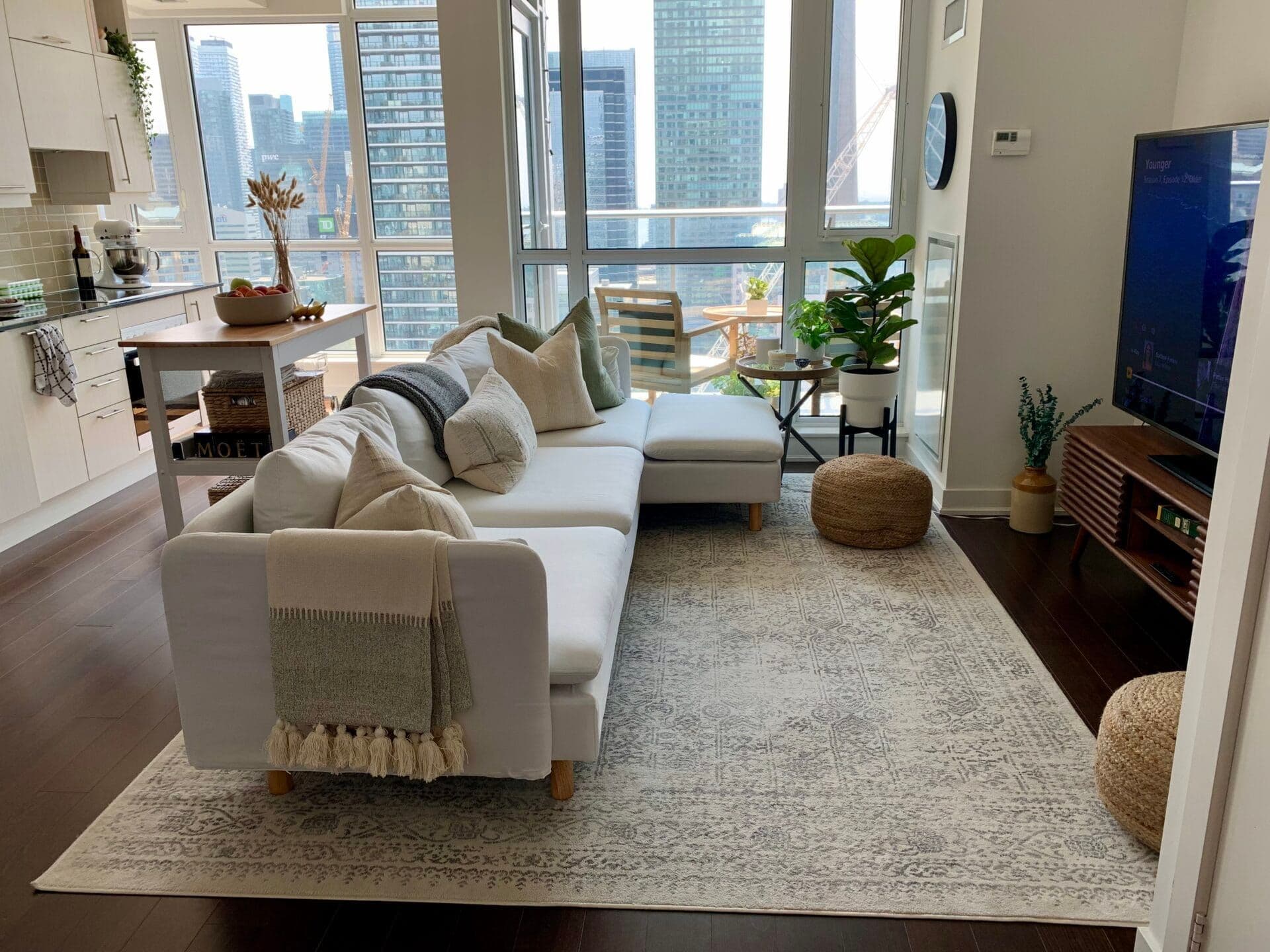 30 Nelson Street 2706, Toronto C01, ON M5V 0H5