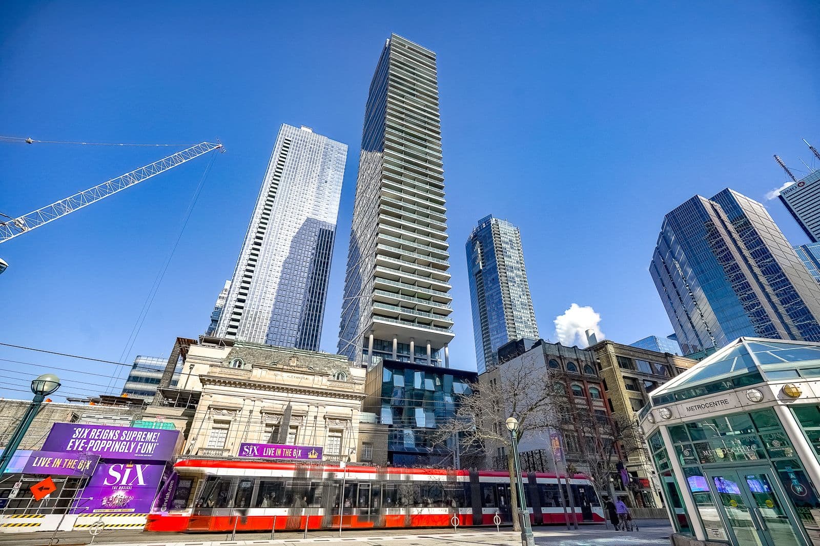 224 King Street W 1507, Toronto C01, ON M5H 0A6