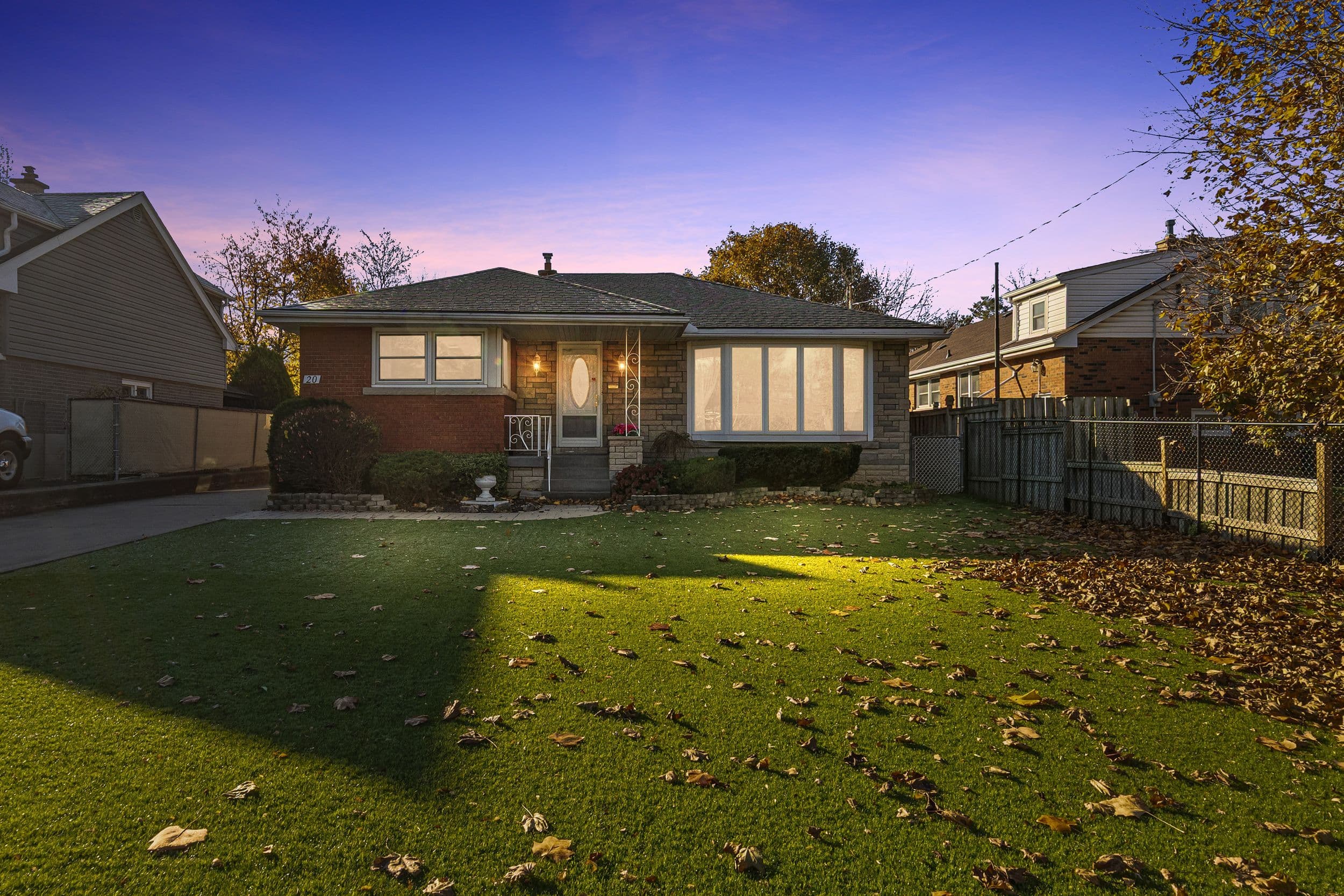 20 Burwell Avenue, Hamilton, ON L8G 3L7