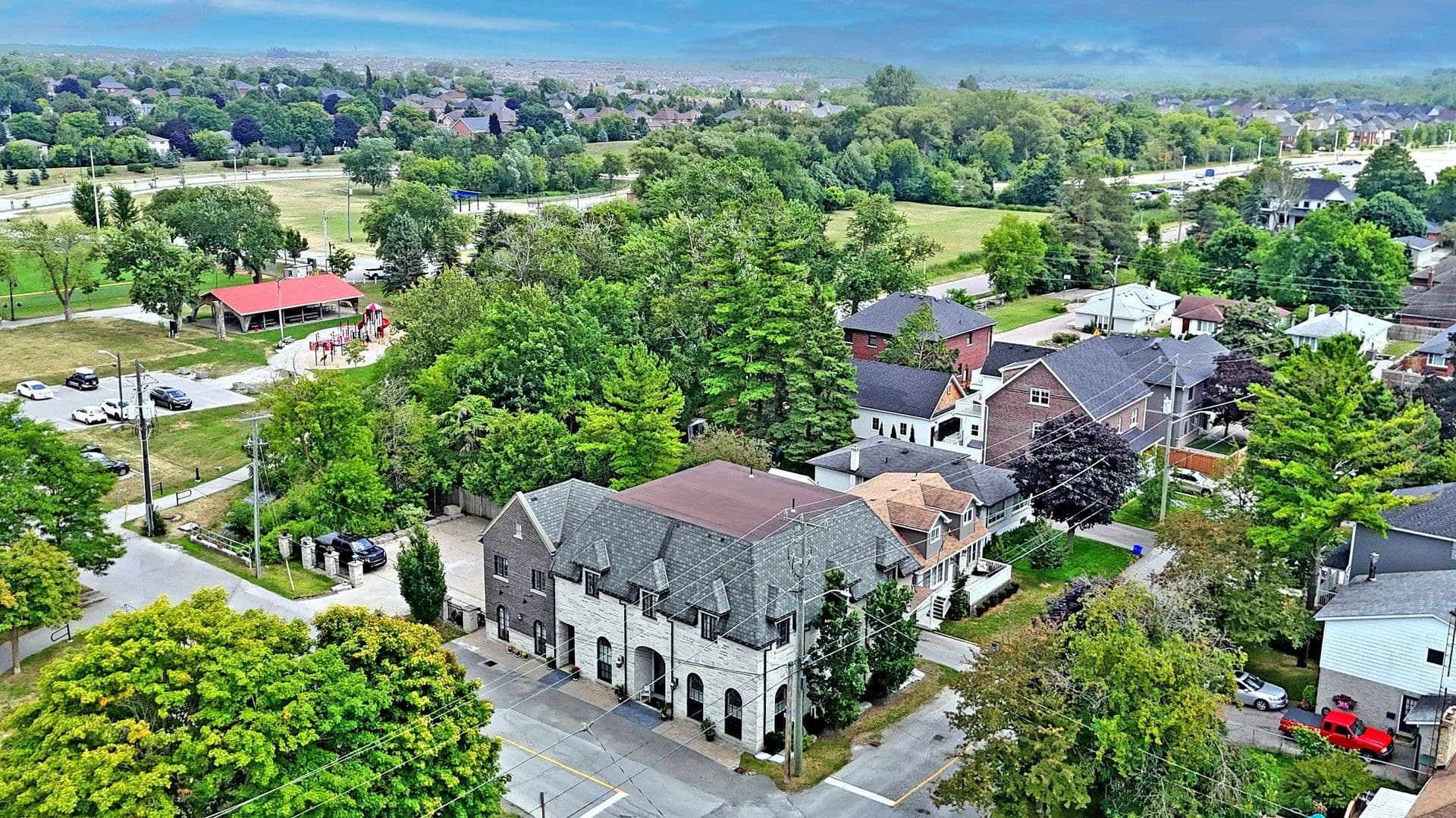 42 Somerville Street, Whitchurch-Stouffville, ON L4A 1G6