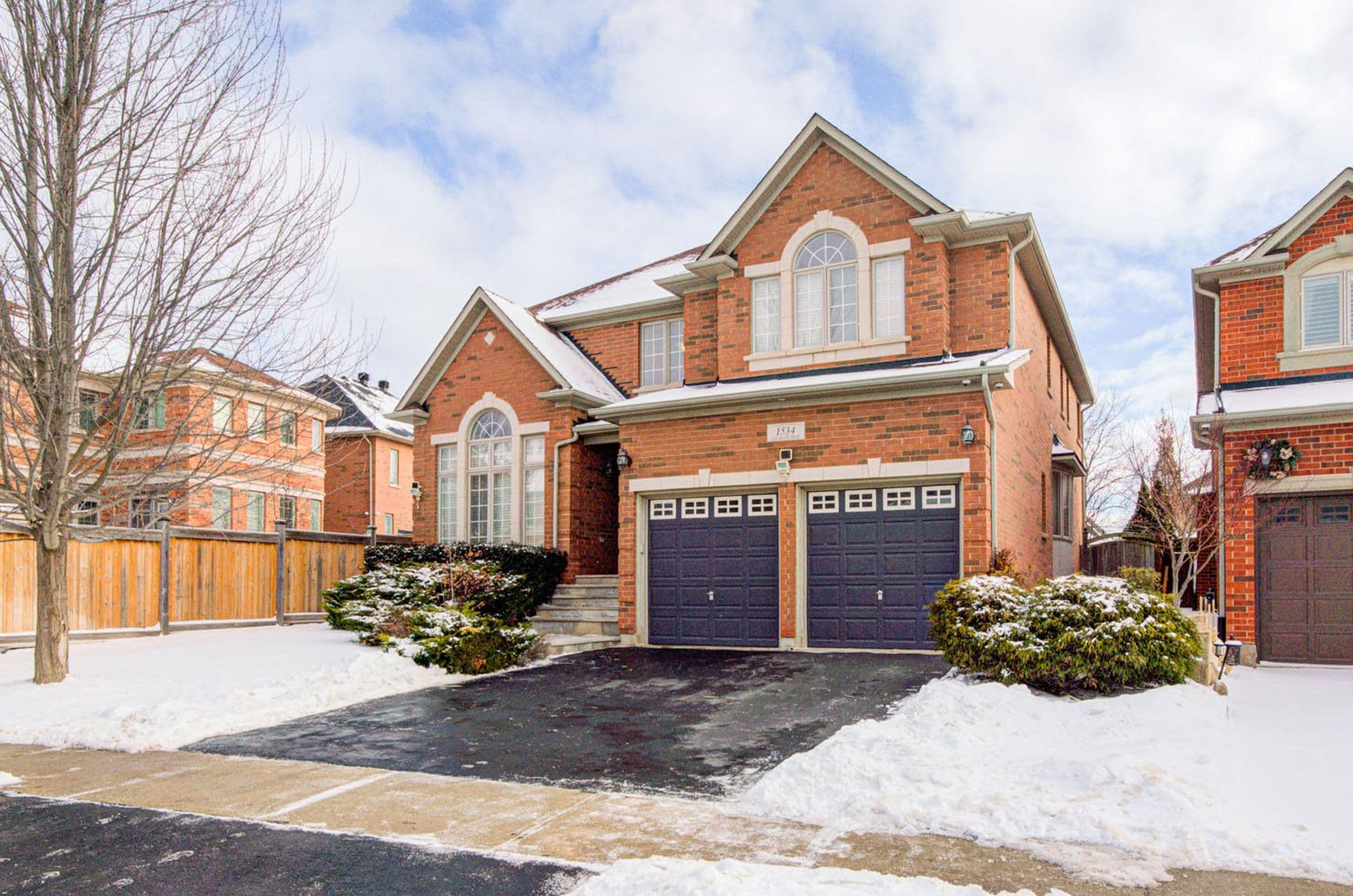 1534 Craigleith Road, Oakville, ON L6H 7V7