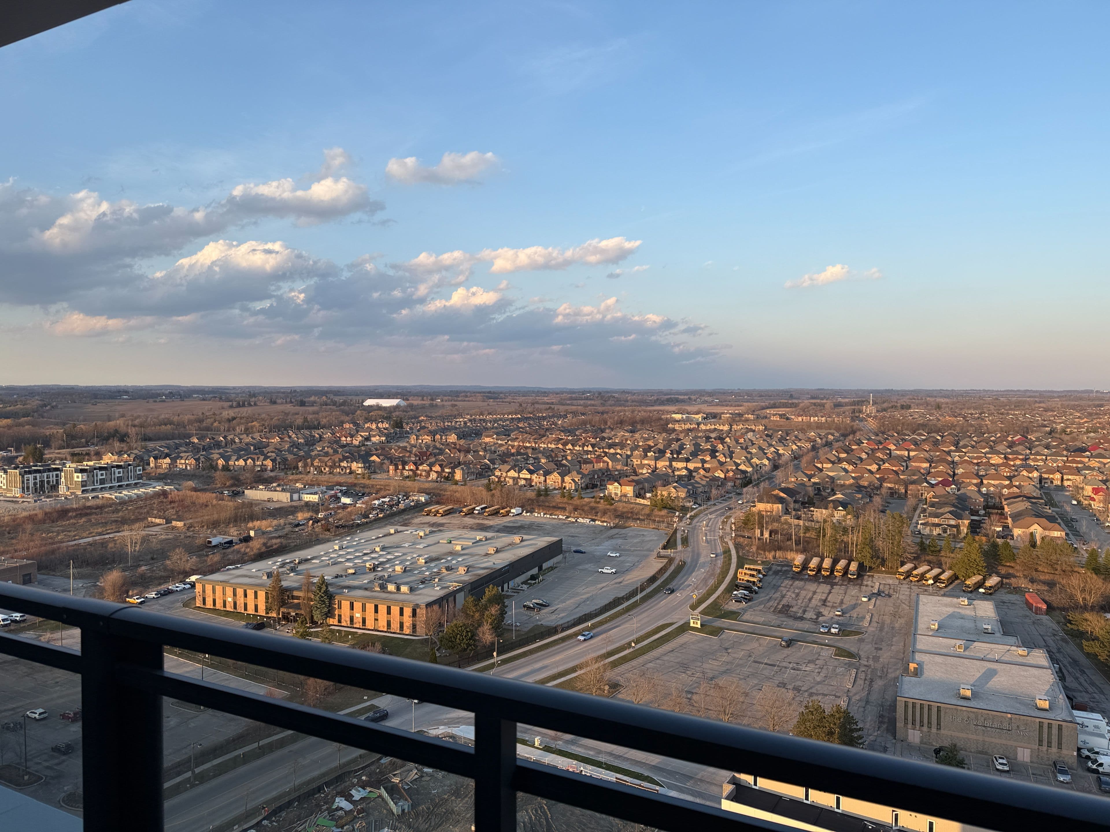 9763 Markham Road 2201, Markham, ON L6E 0W4