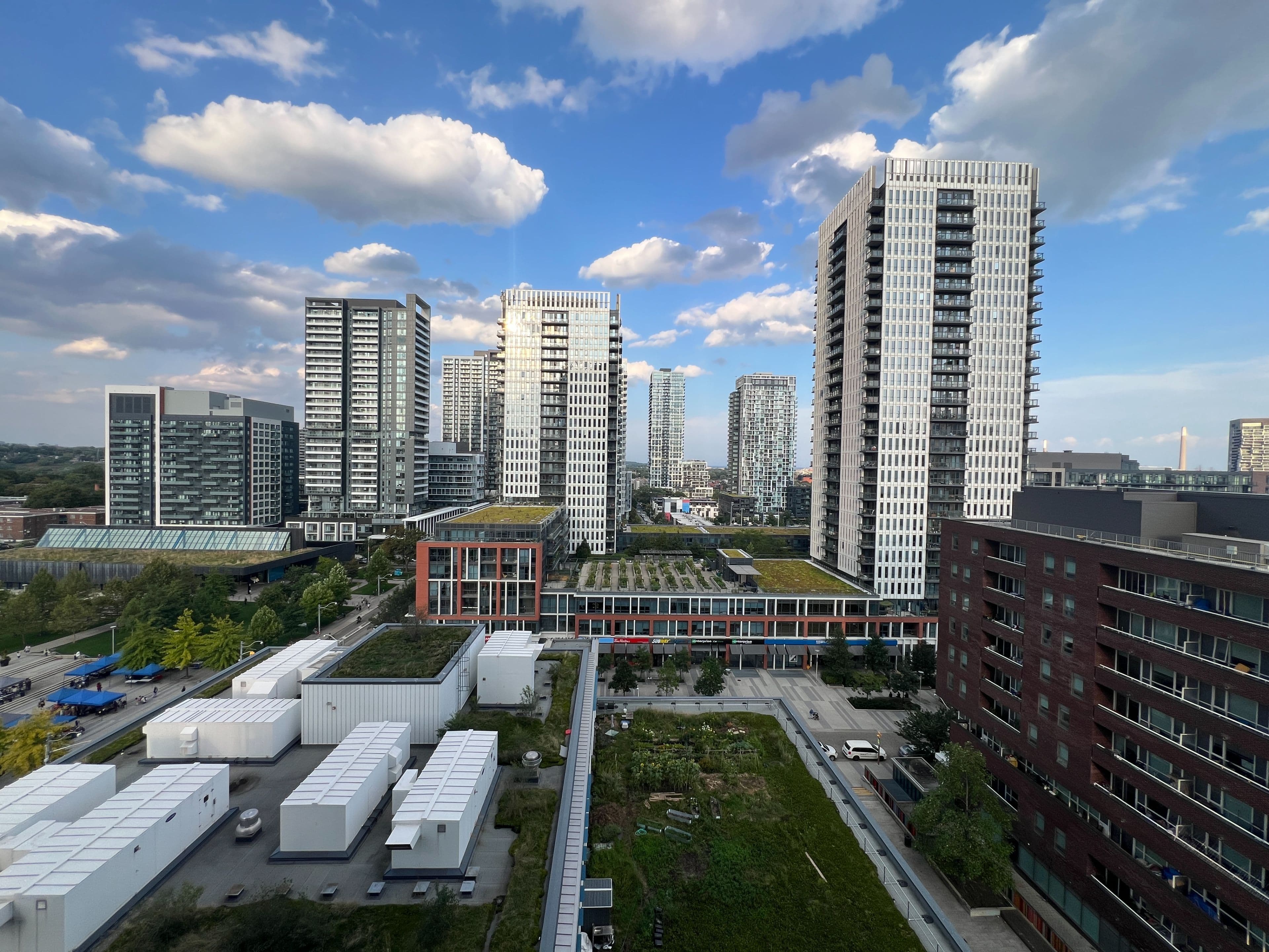 225 Sackville Street 1102, Toronto C08, ON M5A 0B9