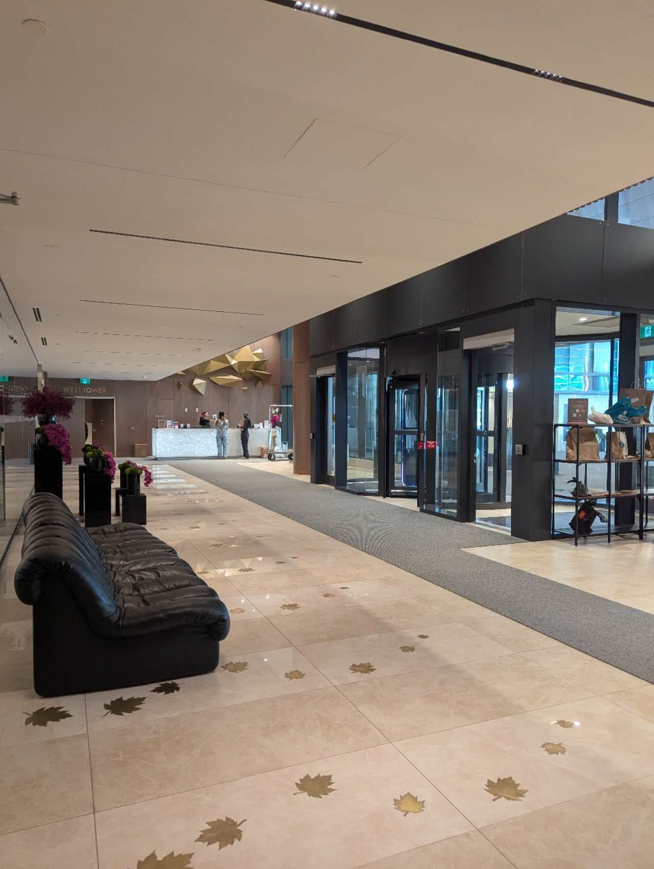 1 Concord Cityplace Way 4210, Toronto C01, ON M5V 0X3