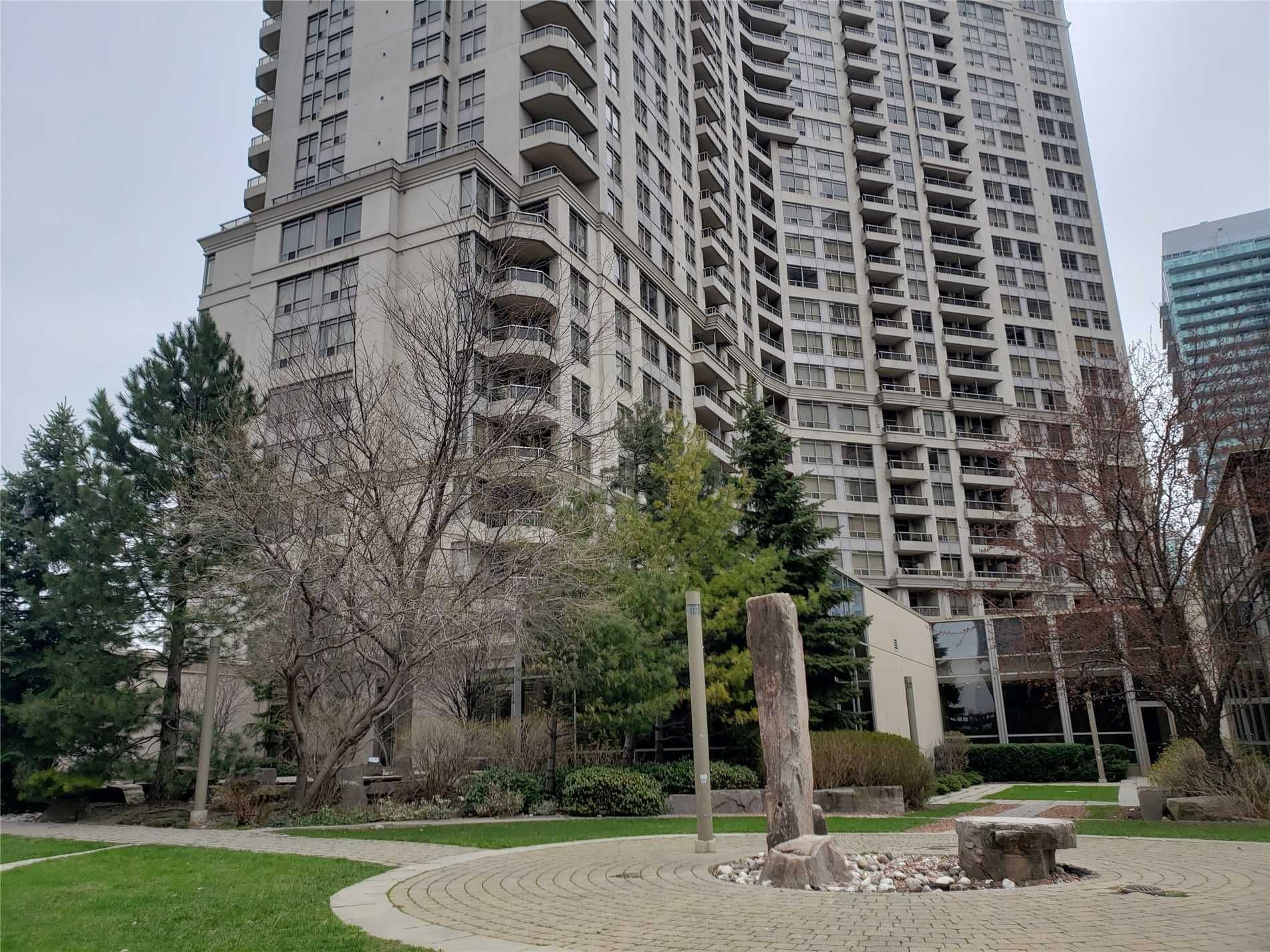 3880 Duke Of York Road 908, Mississauga, ON L5B 4M7