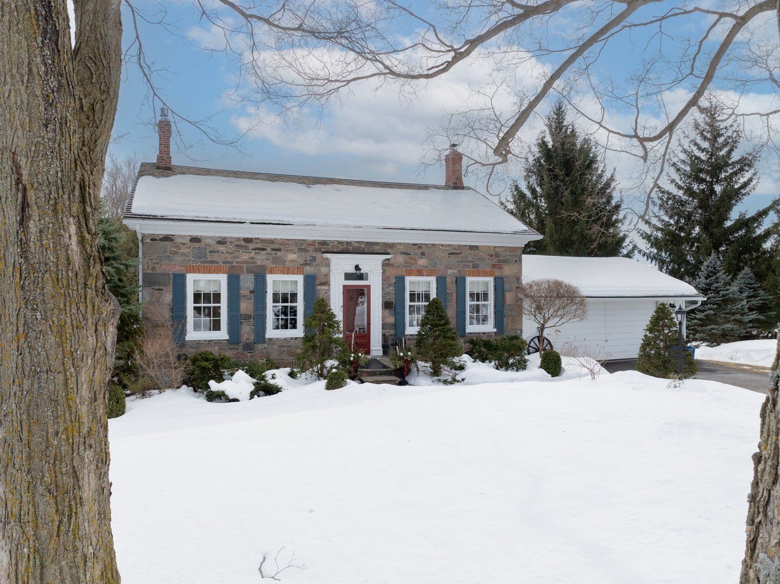 535 Myrtle Road W, Whitby, ON L0B 1A0