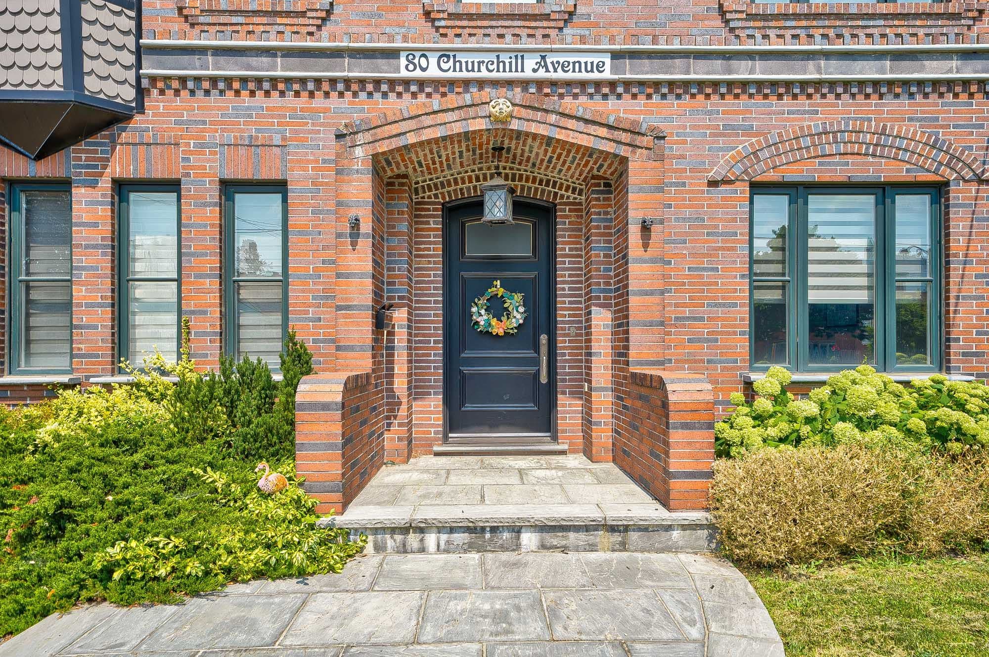 80 Churchill Avenue, Toronto C07, ON M2N 1Y9