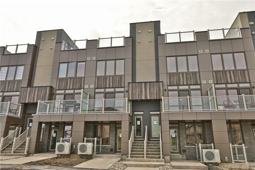 261 Skinner Road 8, Hamilton, ON L8B 1W6