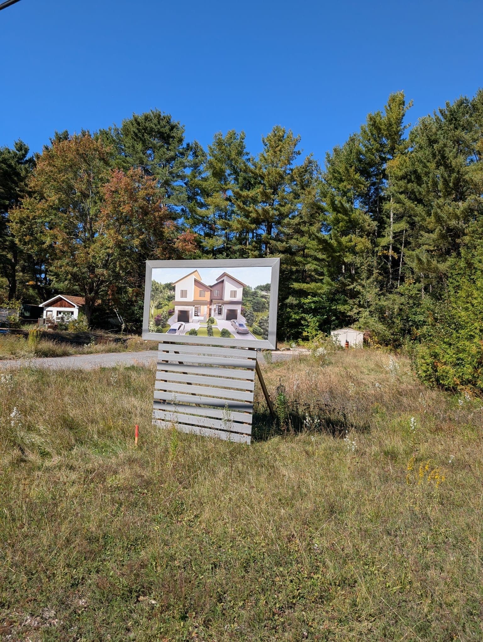 247 Maple Street, Bracebridge, ON P1L 1K3